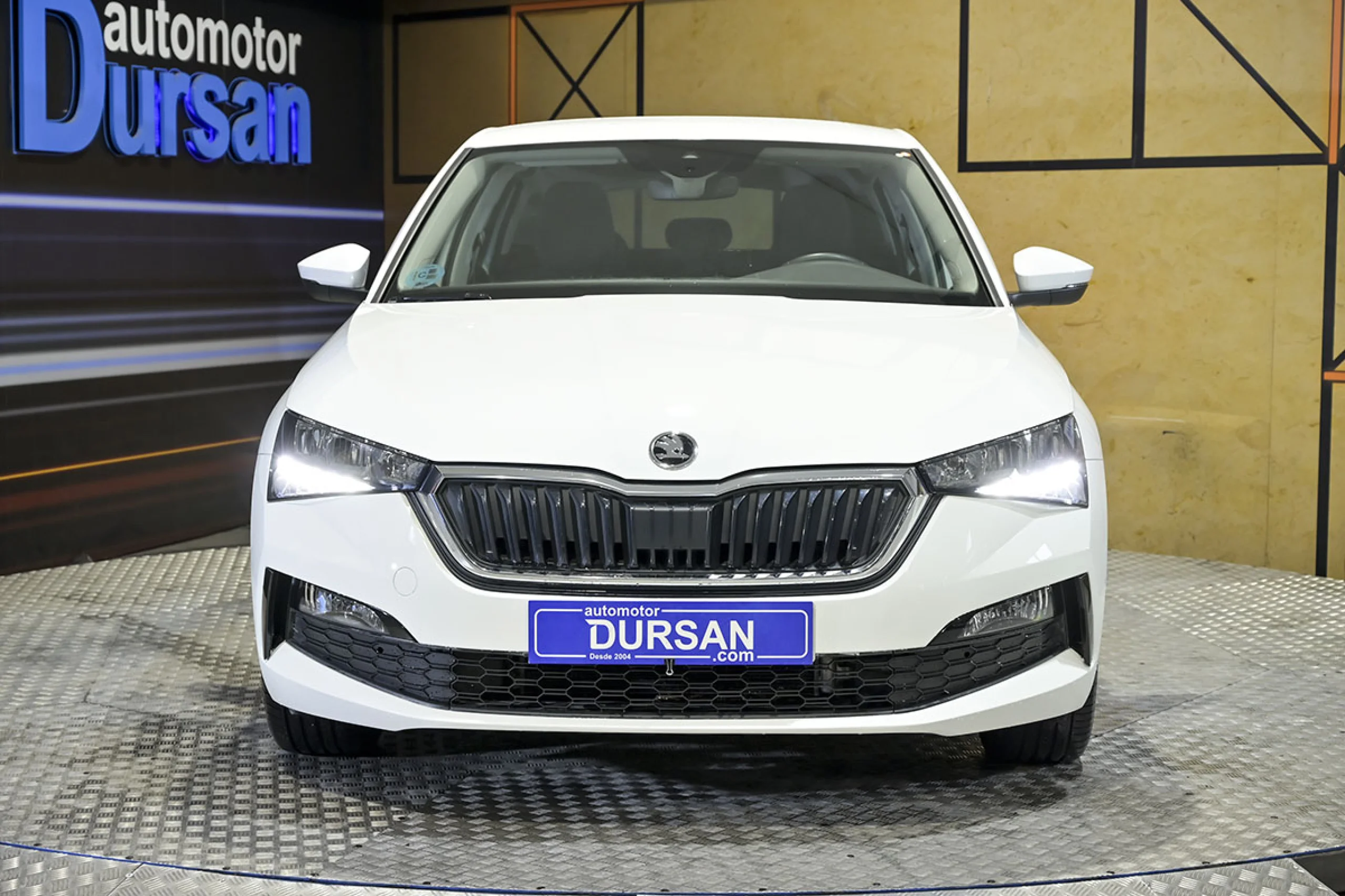 Skoda Scala 1.0 TSI 81KW 110 CV Ambition - Foto 2