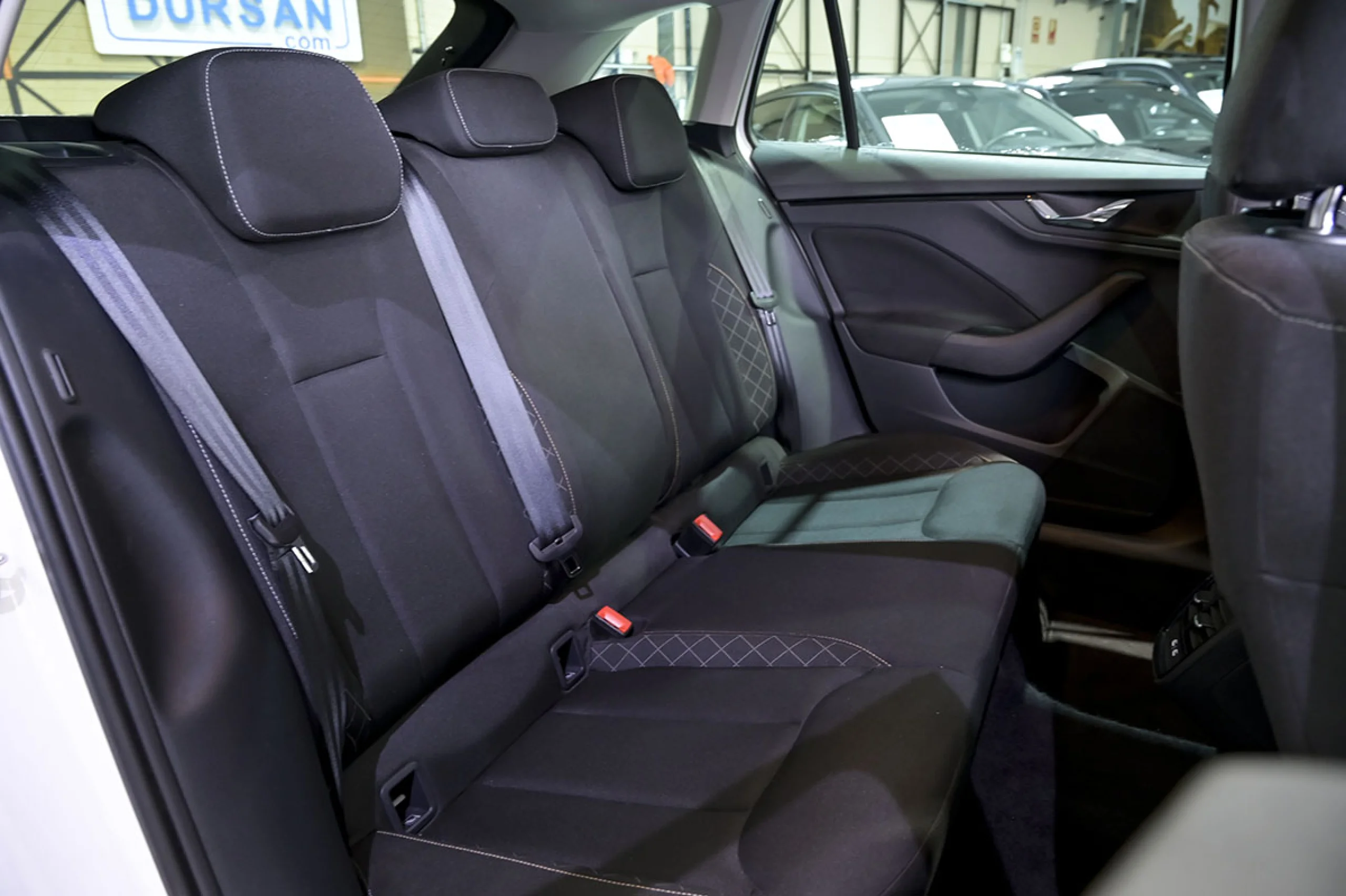 Skoda Scala 1.0 TSI 81KW 110 CV Ambition - Foto 18