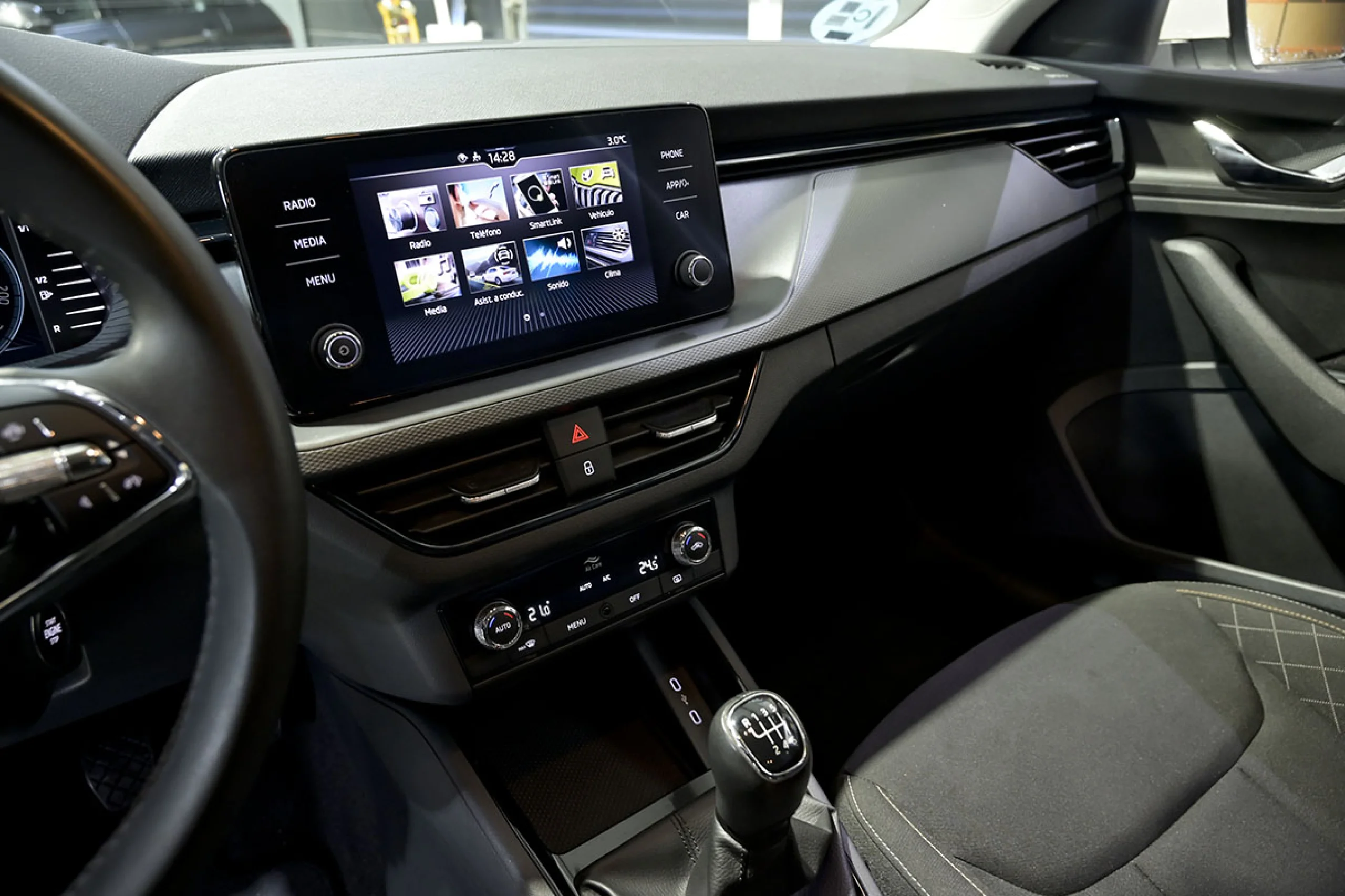 Skoda Scala 1.0 TSI 81KW 110 CV Ambition - Foto 28