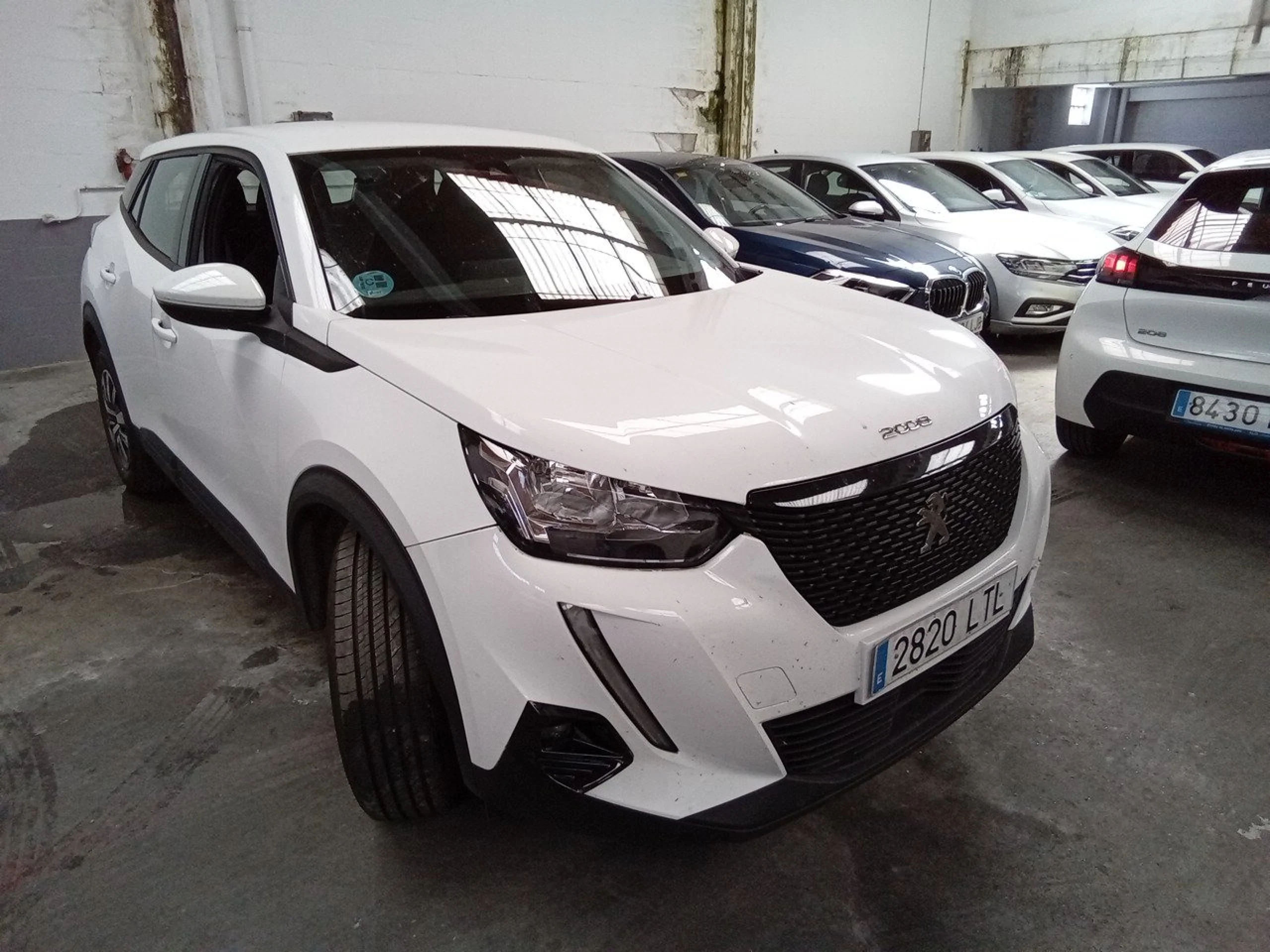 Peugeot 2008 Active BlueHDI 81kW (110CV) - Foto 3