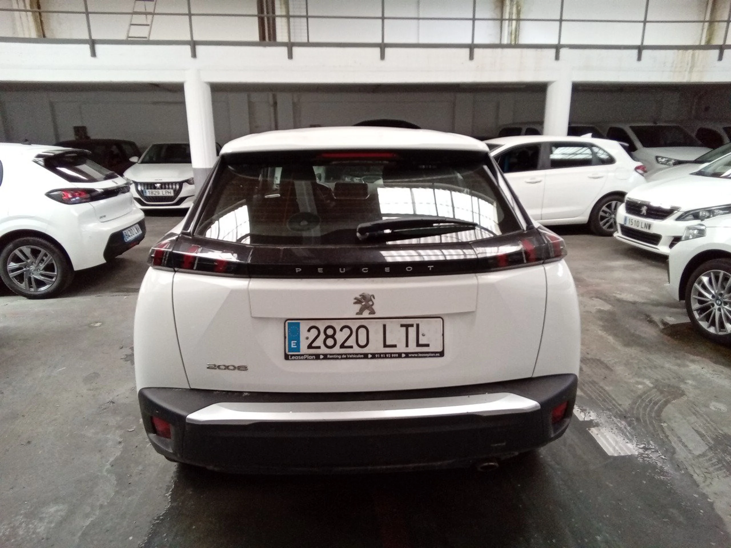 Peugeot 2008 Active BlueHDI 81kW (110CV) - Foto 5