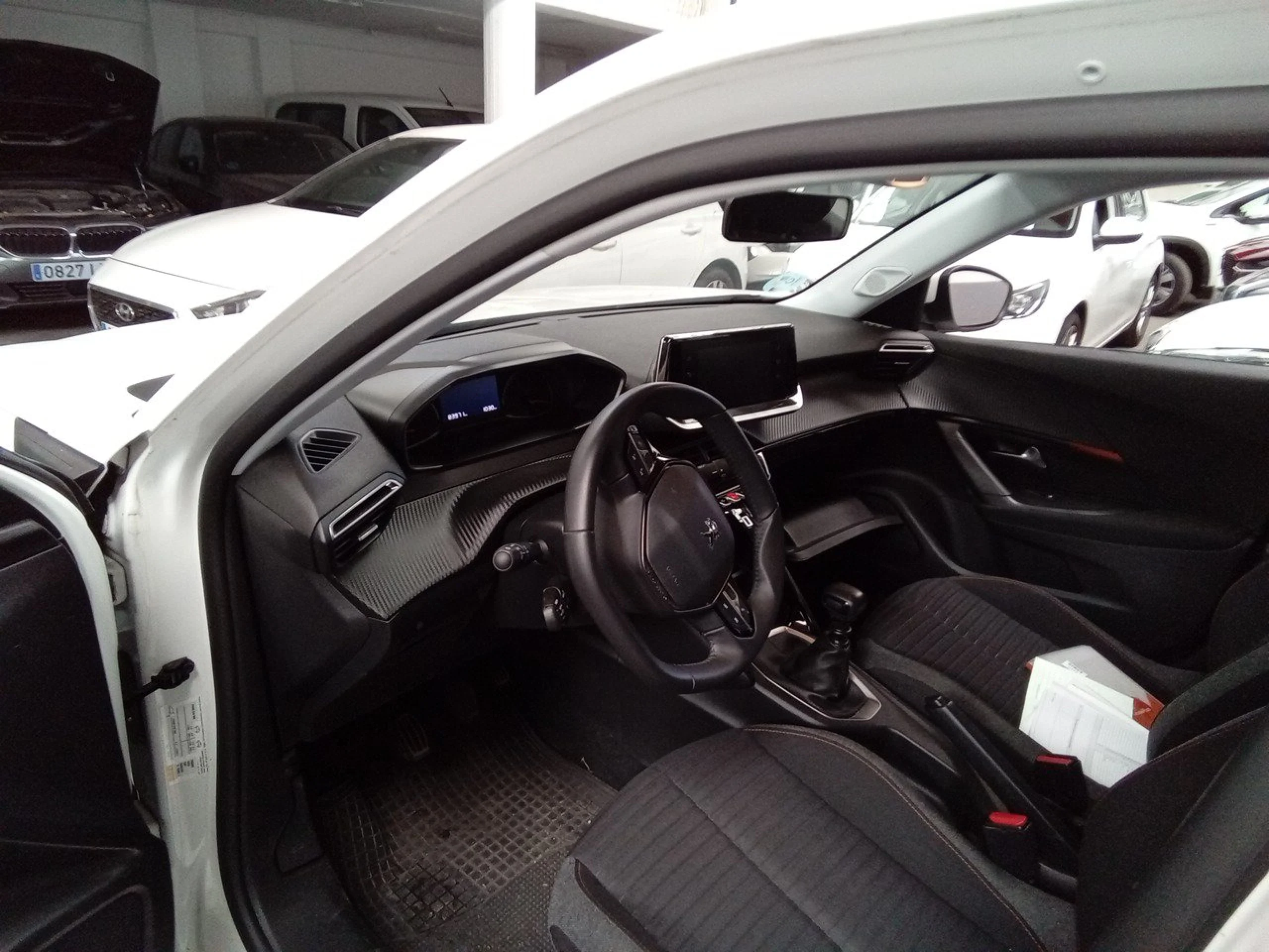 Peugeot 2008 Active BlueHDI 81kW (110CV) - Foto 7