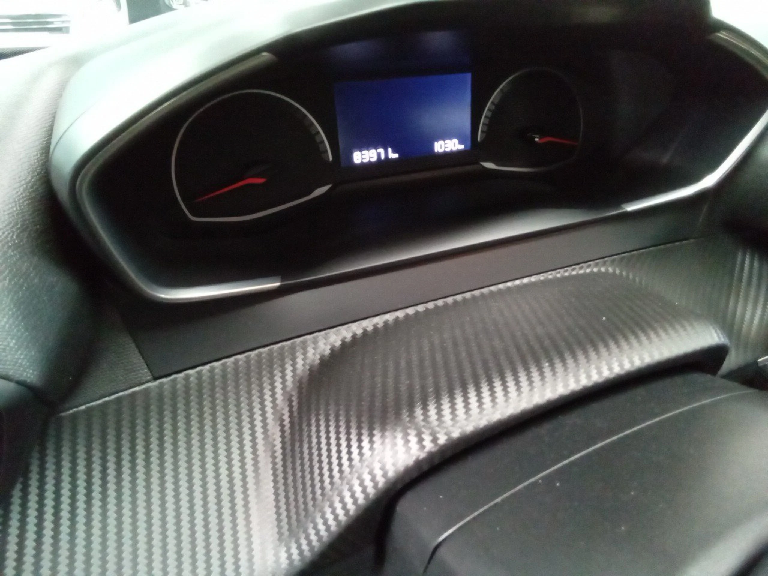 Peugeot 2008 Active BlueHDI 81kW (110CV) - Foto 8