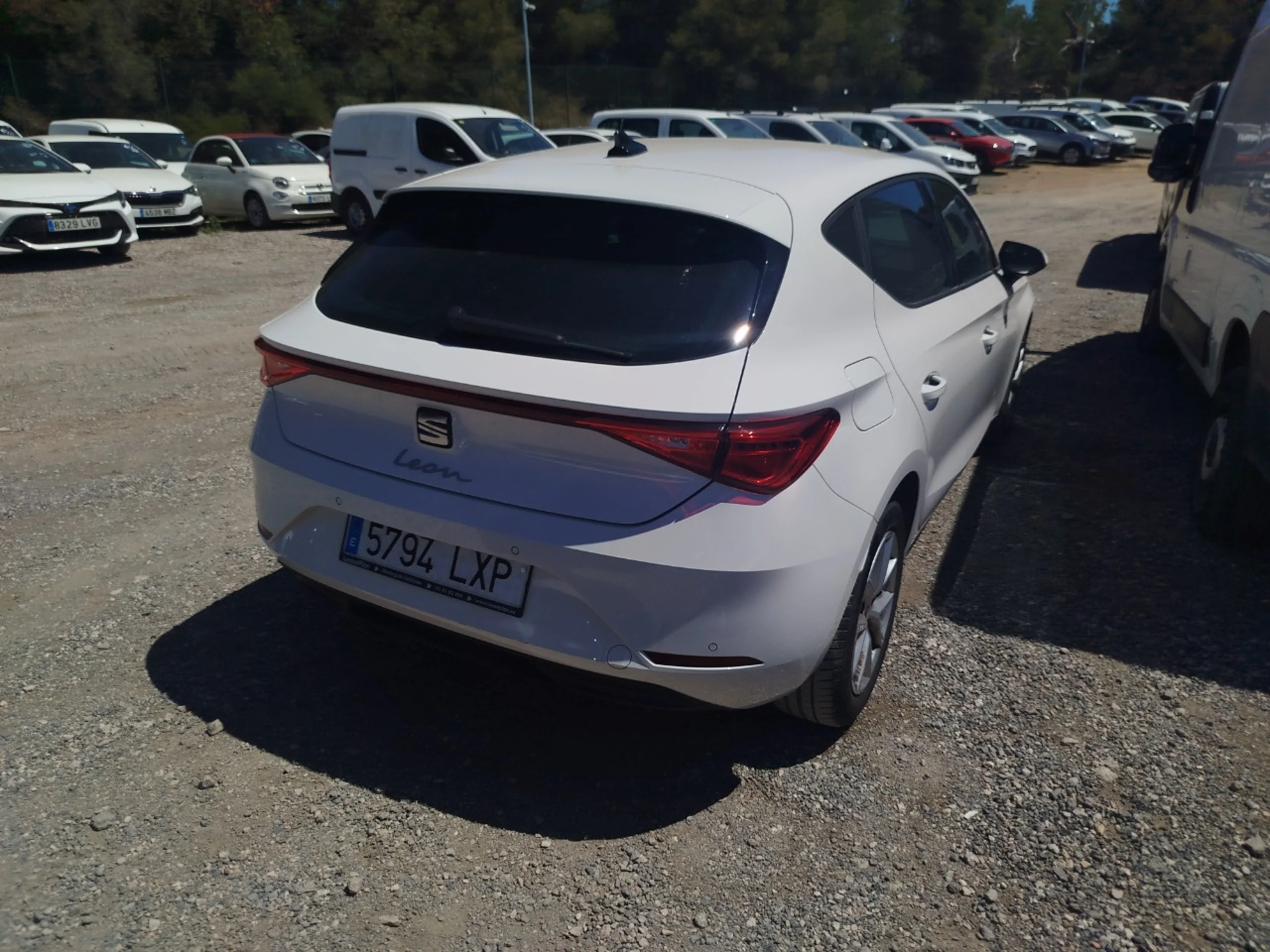 Seat Leon 2.0 TDI 85kW S&amp;S Style Go - Foto 4