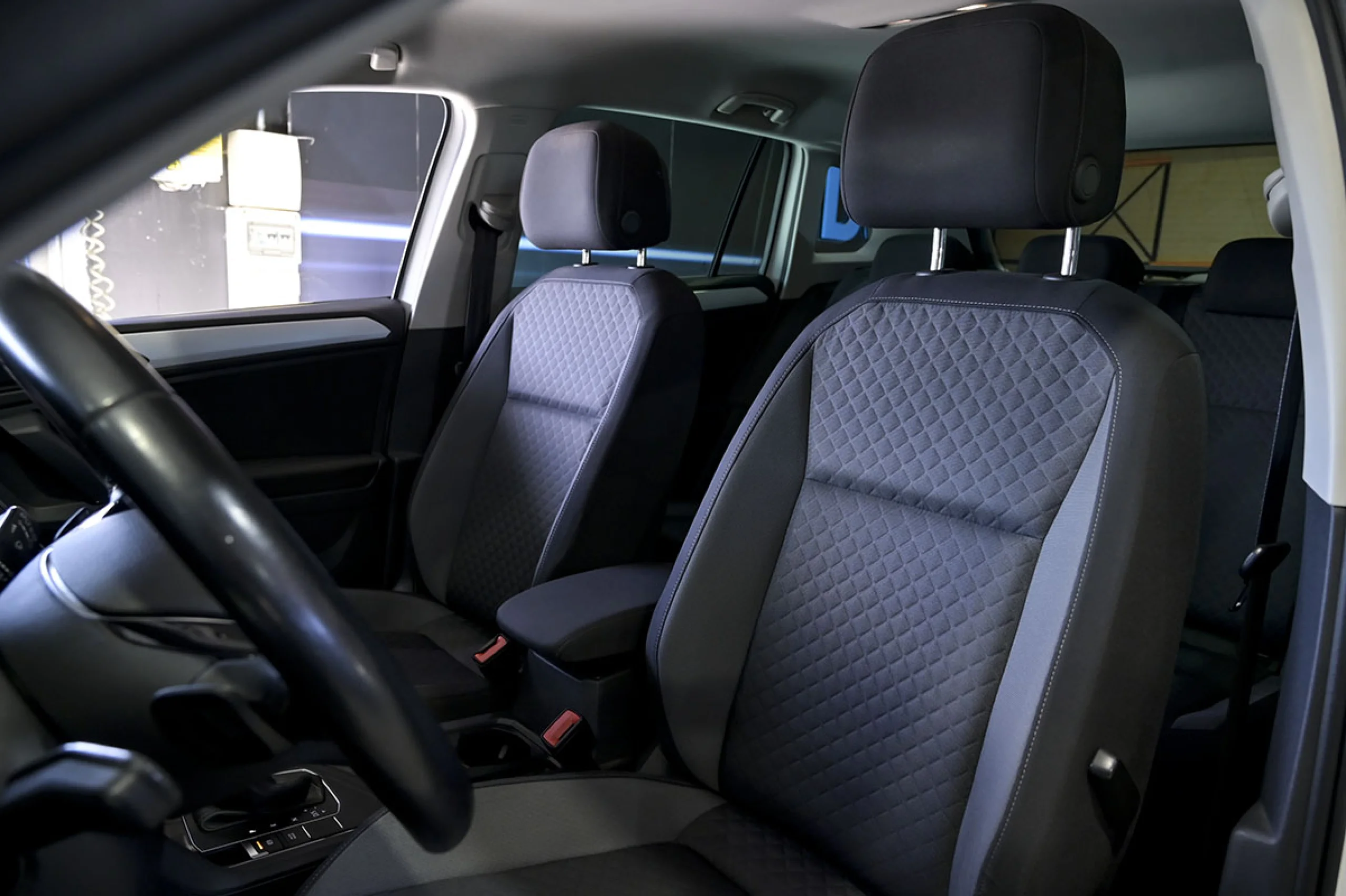 Volkswagen Tiguan Advance 2.0 TDI 110kW 150CV DSG - Foto 9