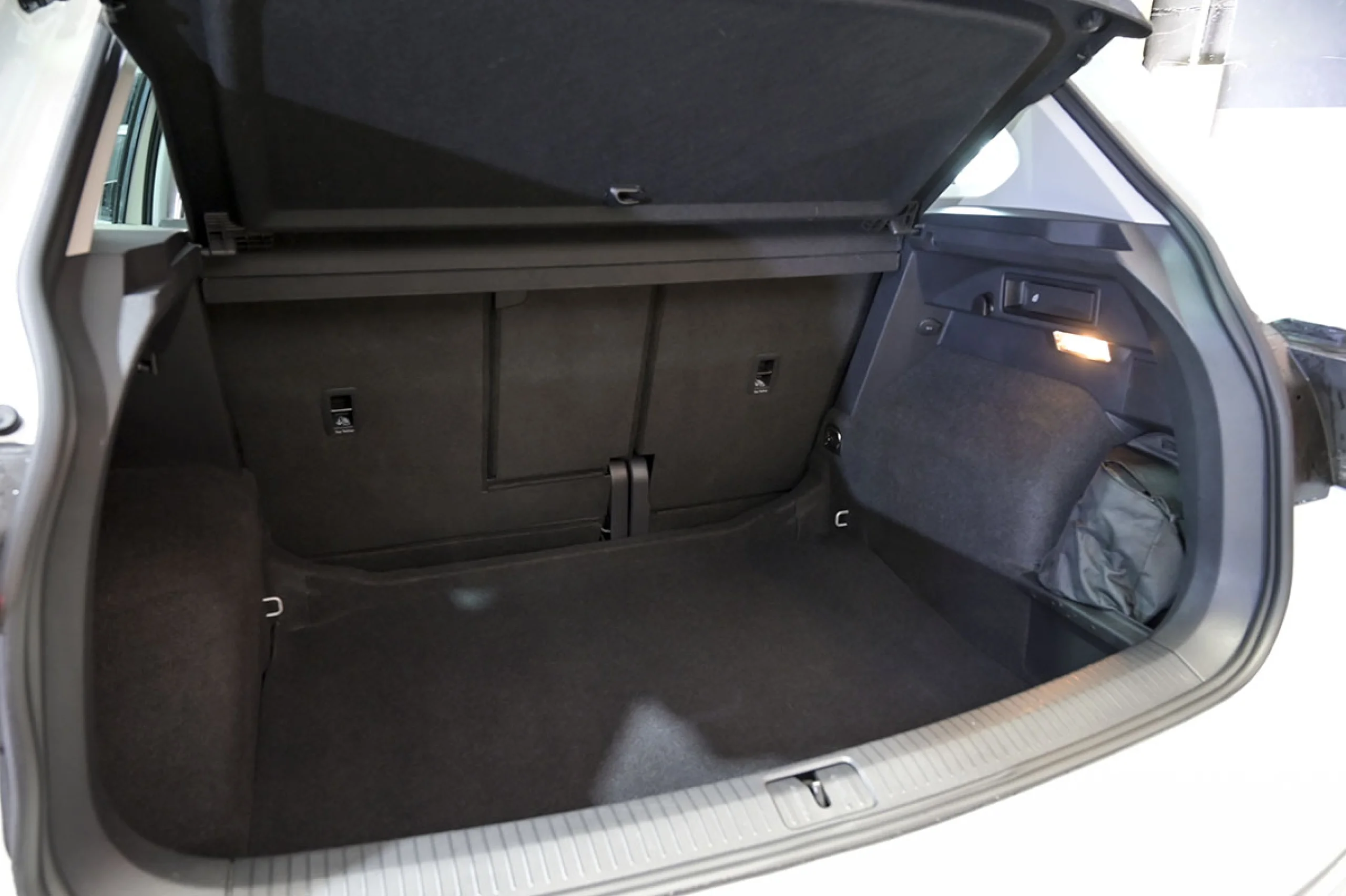 Volkswagen Tiguan Advance 2.0 TDI 110kW 150CV DSG - Foto 13