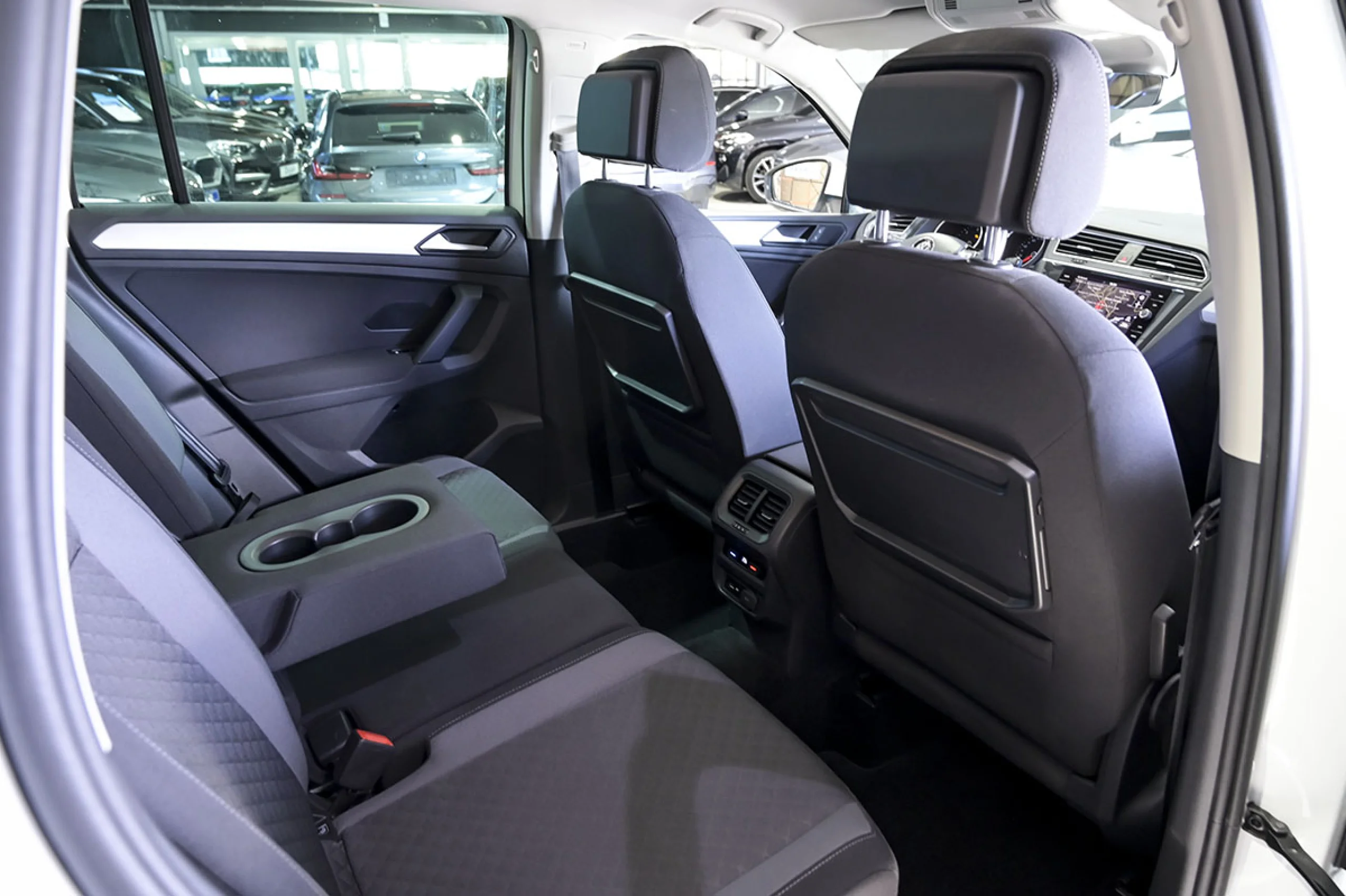 Volkswagen Tiguan Advance 2.0 TDI 110kW 150CV DSG - Foto 15