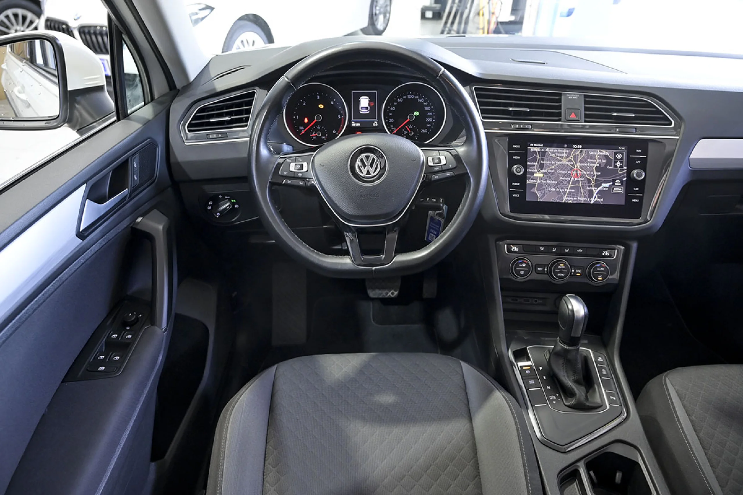 Volkswagen Tiguan Advance 2.0 TDI 110kW 150CV DSG - Foto 34