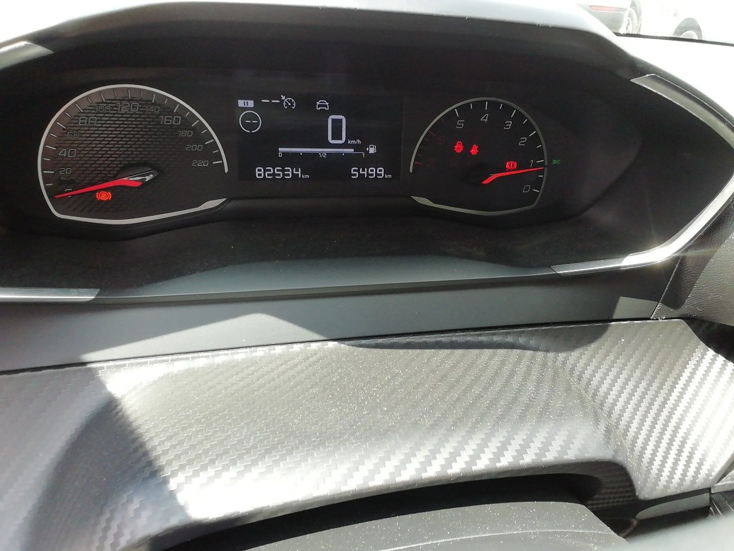 Peugeot 208 BlueHDi 73kW (100CV) Active - Foto 8