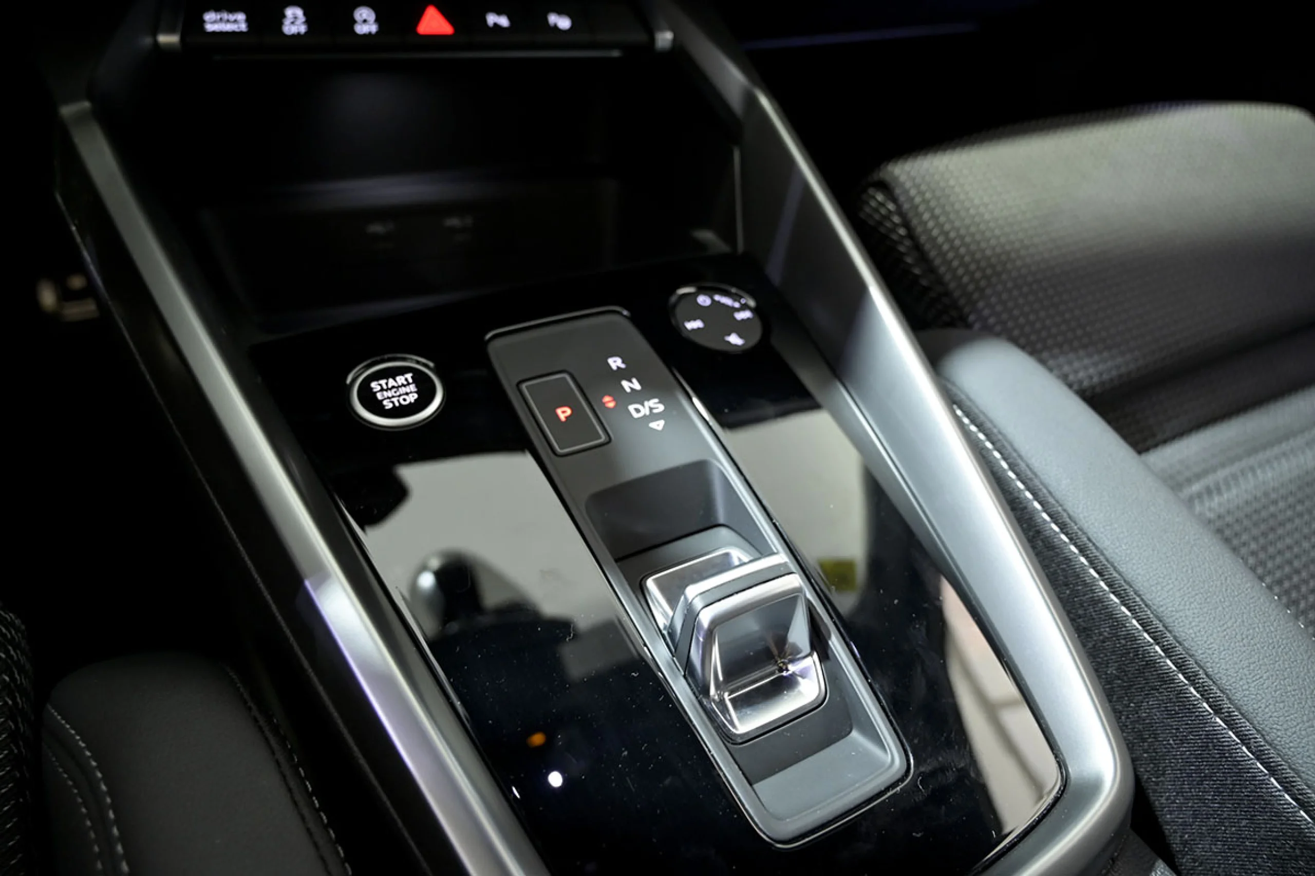 Audi A3 Sportback Genuine Ed 35 TFSI 110kW S tro - Foto 39