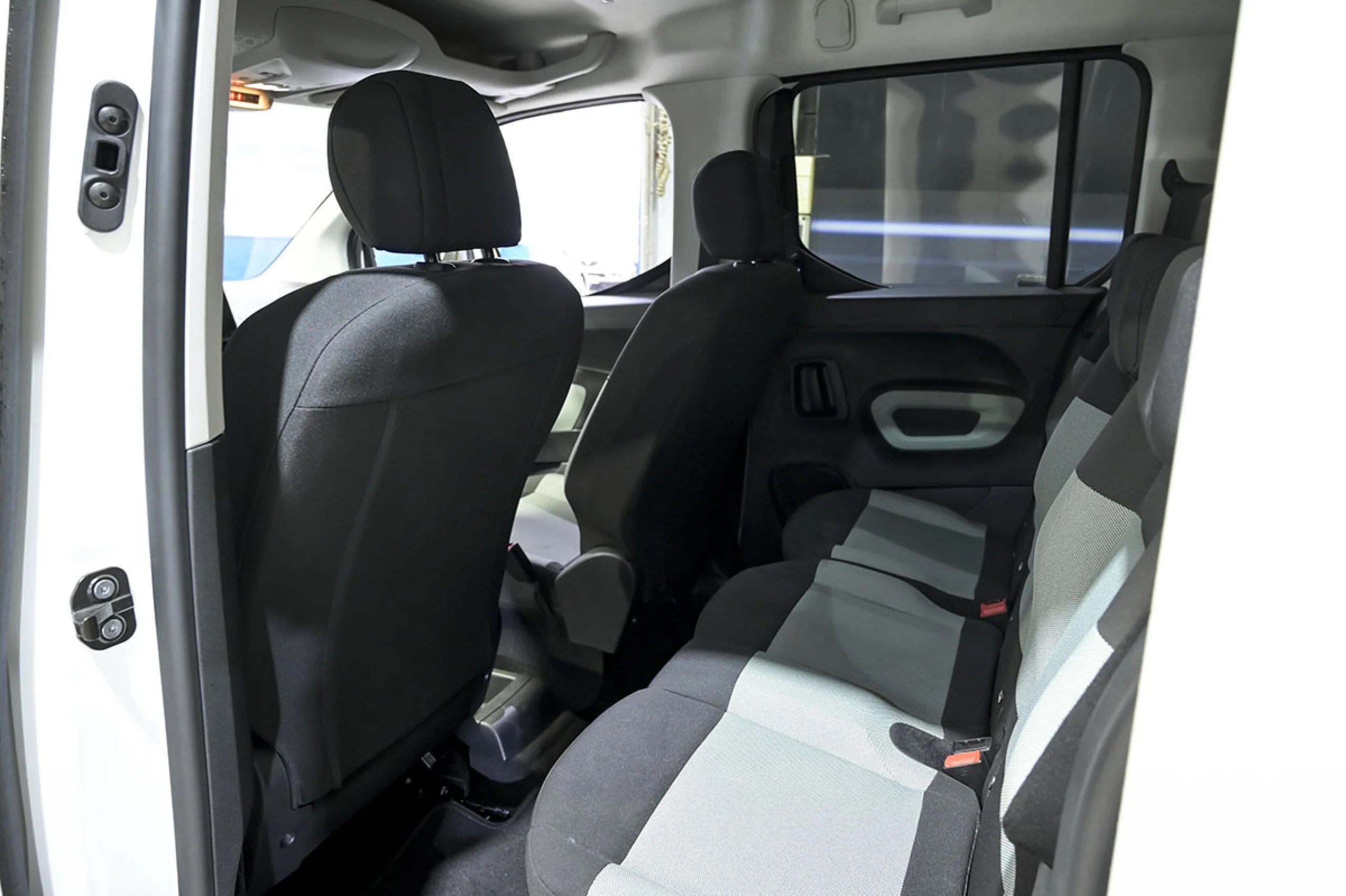 Citroen Berlingo Talla XL BlueHDi 130 SS 6v FEEL - Foto 16