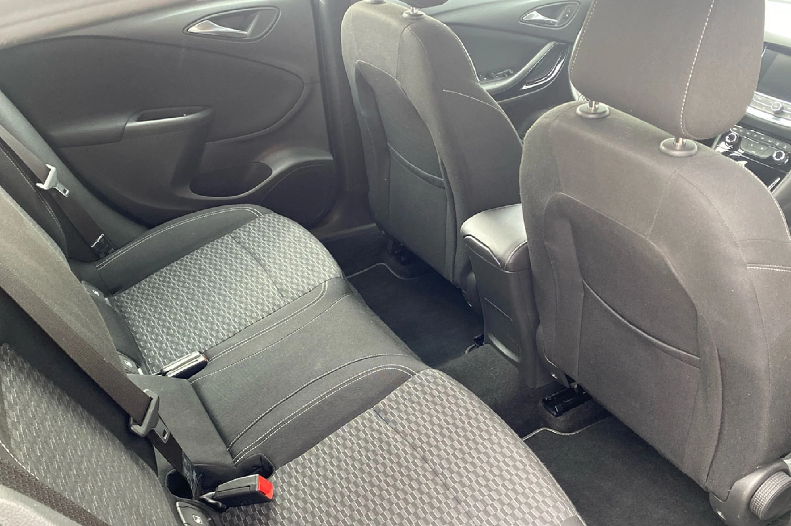 Opel Astra 1.6 CDTi 81kW 110CV Excellence - Foto 11