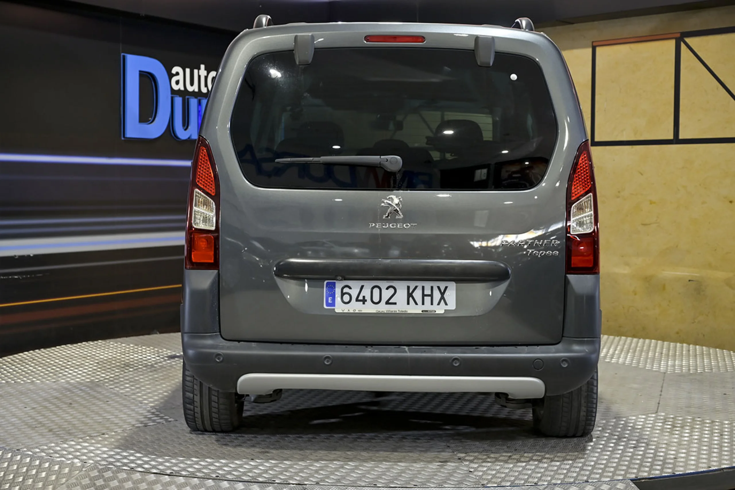 Peugeot Partner TEPEE Adventure Edition 1.6 BlueHDi 73KW - Foto 11