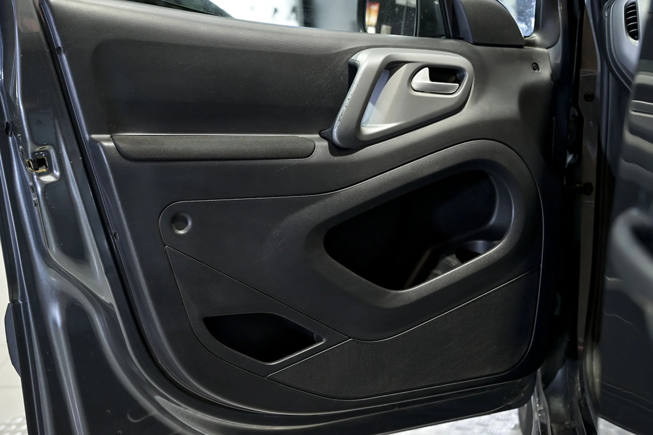 Peugeot Partner TEPEE Adventure Edition 1.6 BlueHDi 73KW - Foto 21