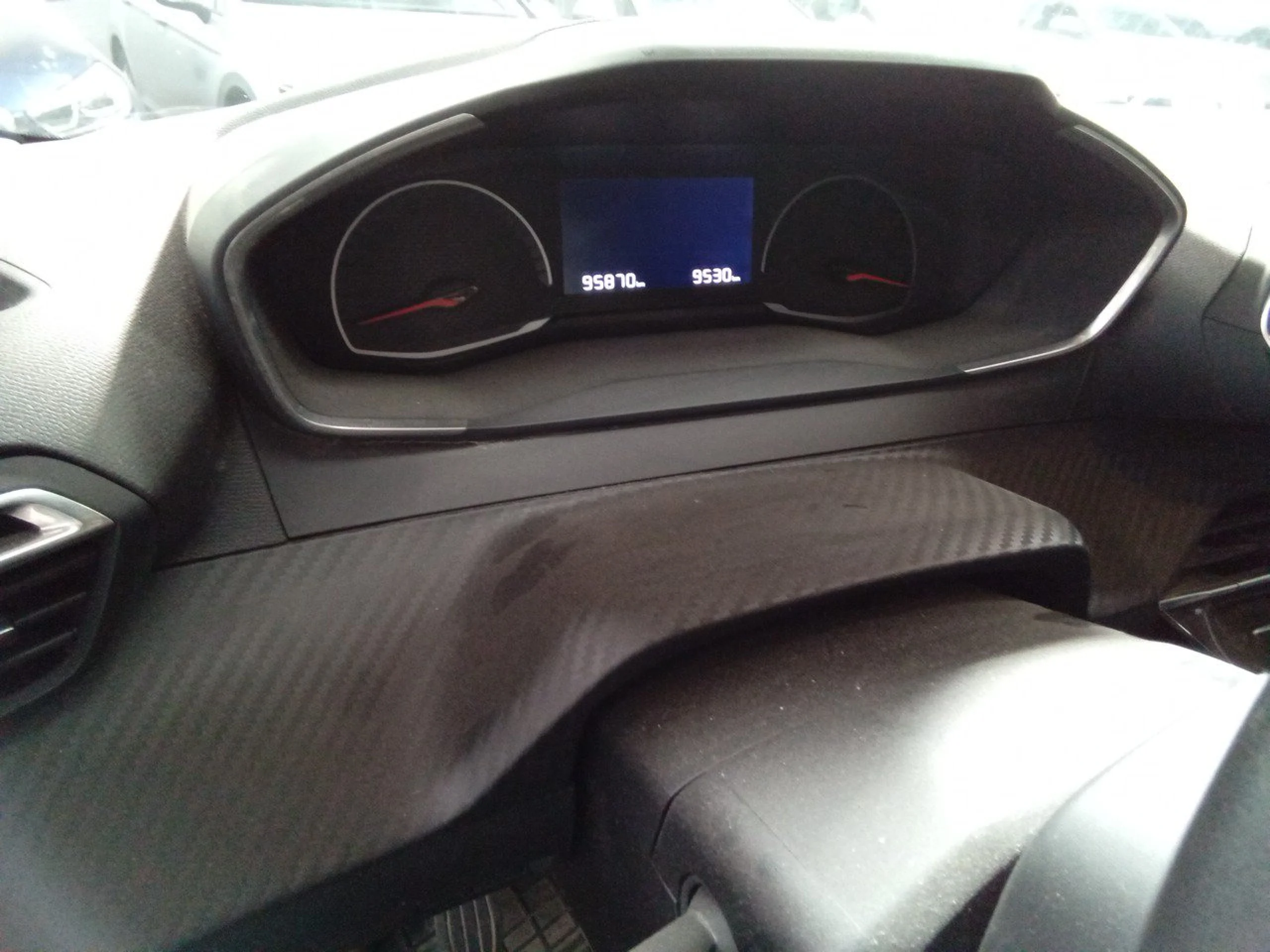 Peugeot 208 BlueHDi 73kW (100CV) Active - Foto 8