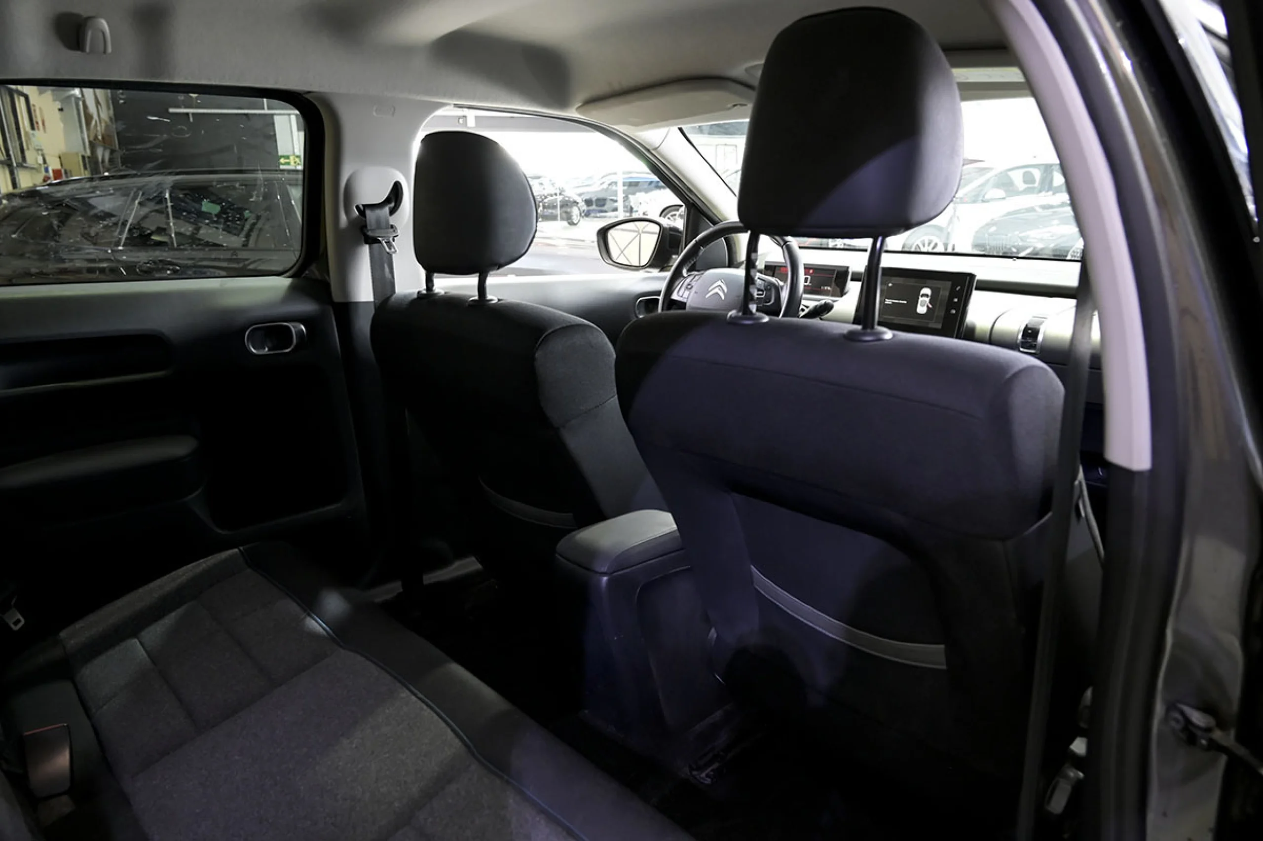 Citroen C4 Cactus PureTech 96kW 130CV SS Shine - Foto 18