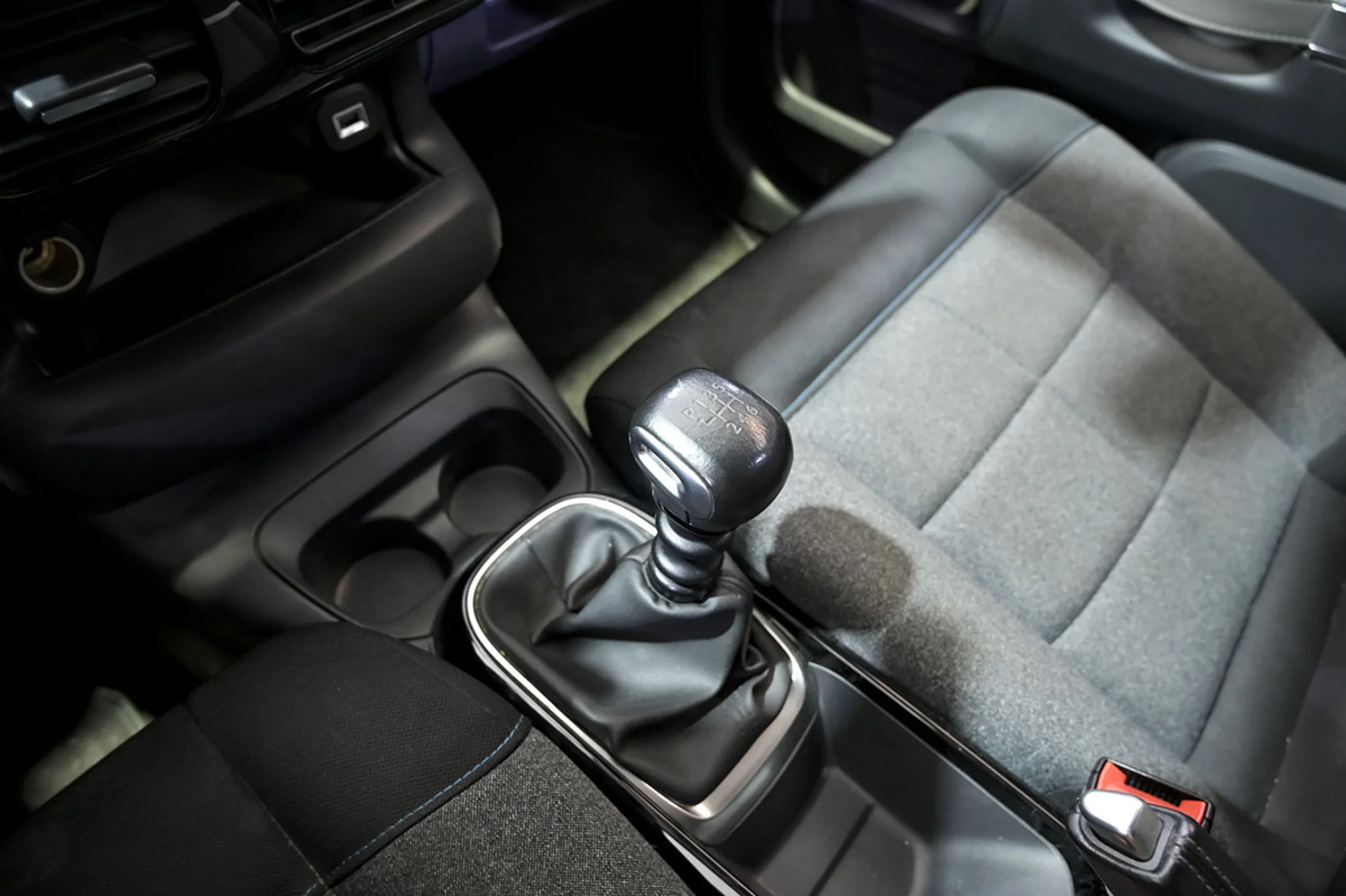 Citroen C4 Cactus PureTech 96kW 130CV SS Shine - Foto 35