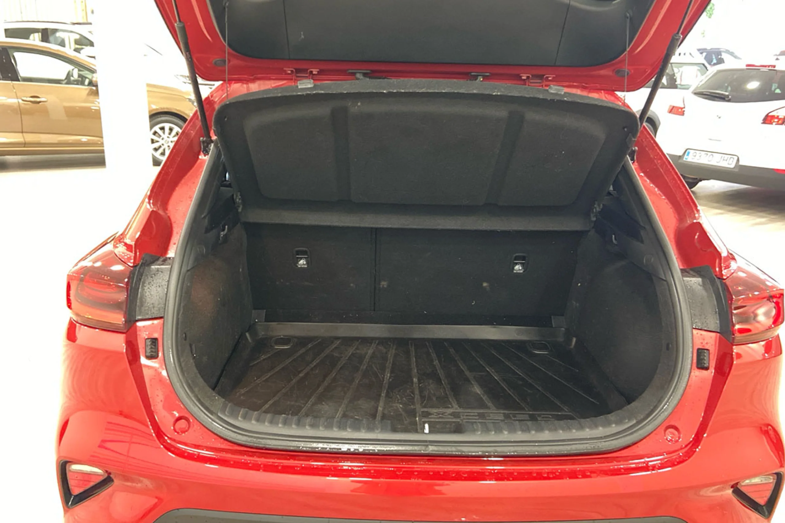 Kia XCeed 1.5 MHEV iMT Emotion 118kW 160CV - Foto 11