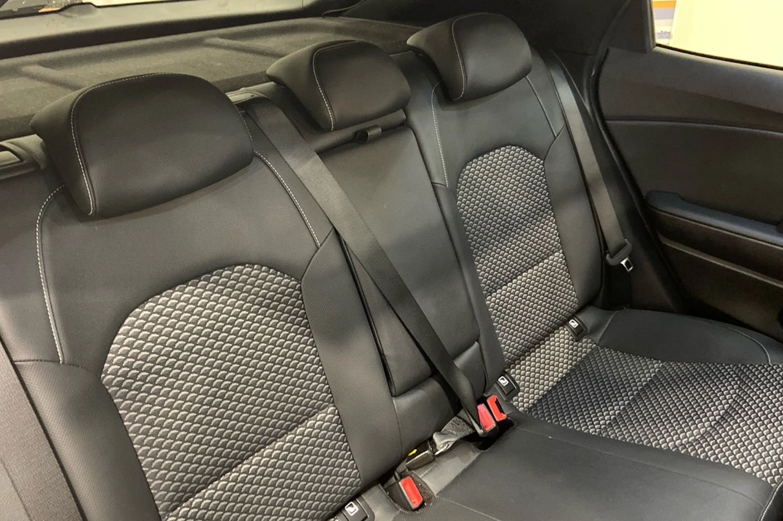 Kia XCeed 1.5 MHEV iMT Emotion 118kW 160CV - Foto 13