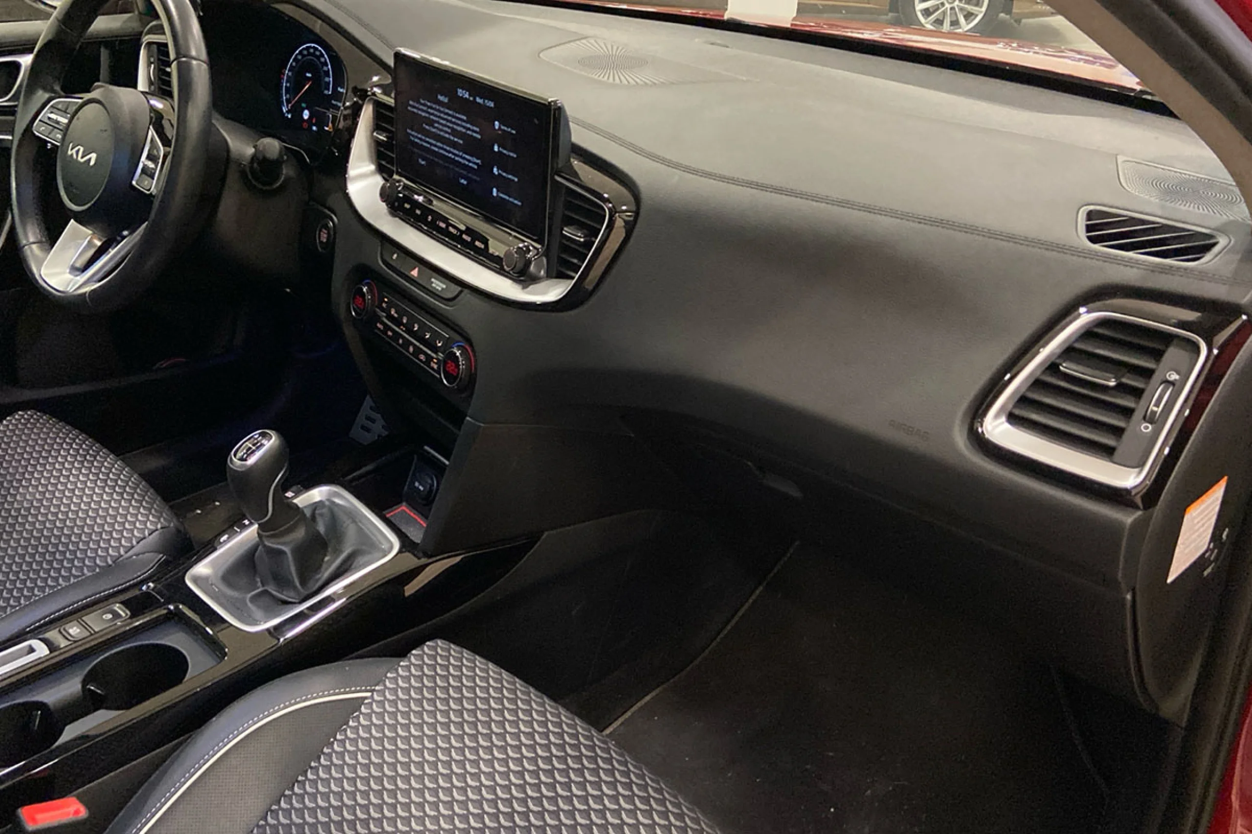 Kia XCeed 1.5 MHEV iMT Emotion 118kW 160CV - Foto 20