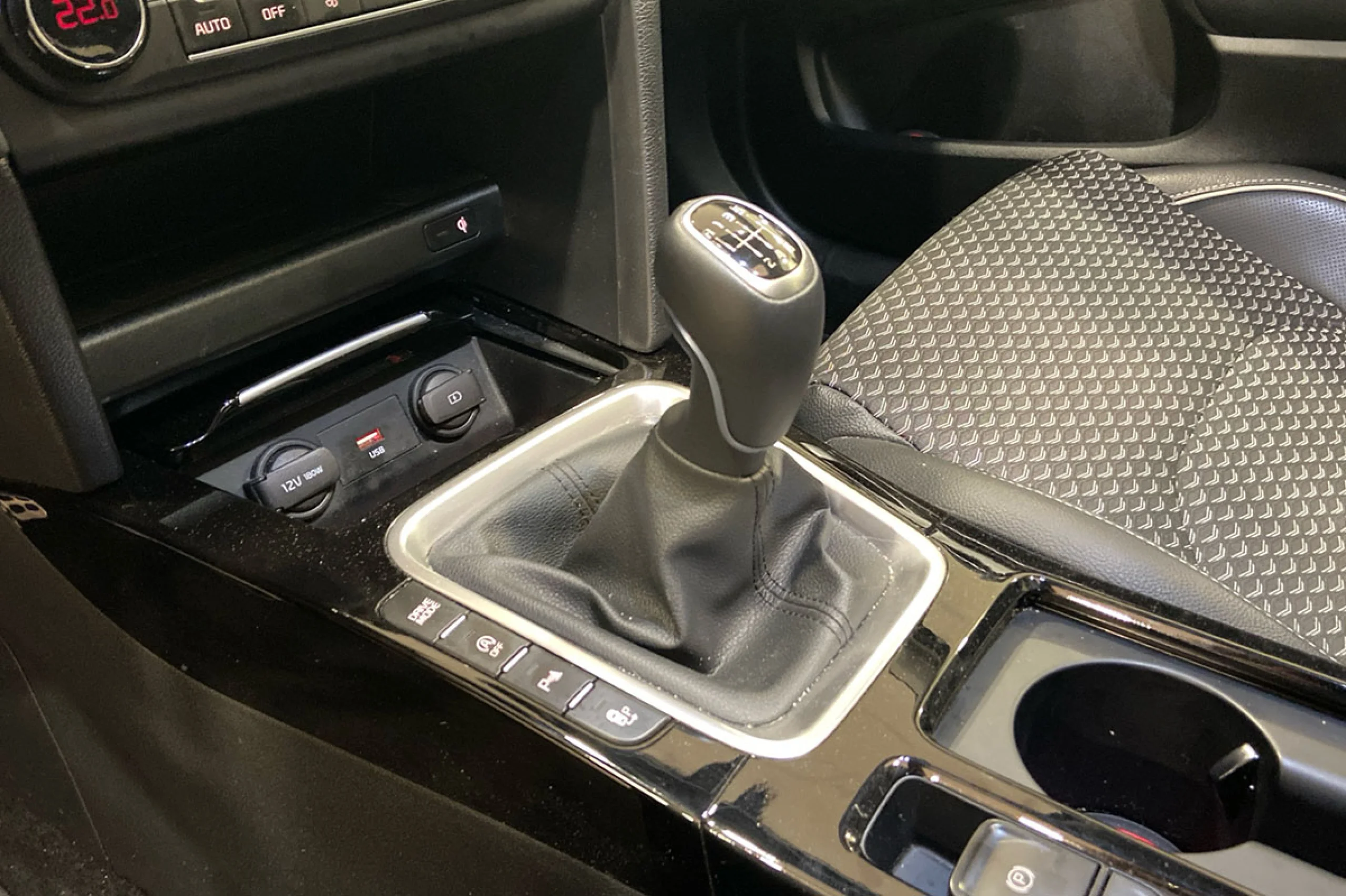 Kia XCeed 1.5 MHEV iMT Emotion 118kW 160CV - Foto 21