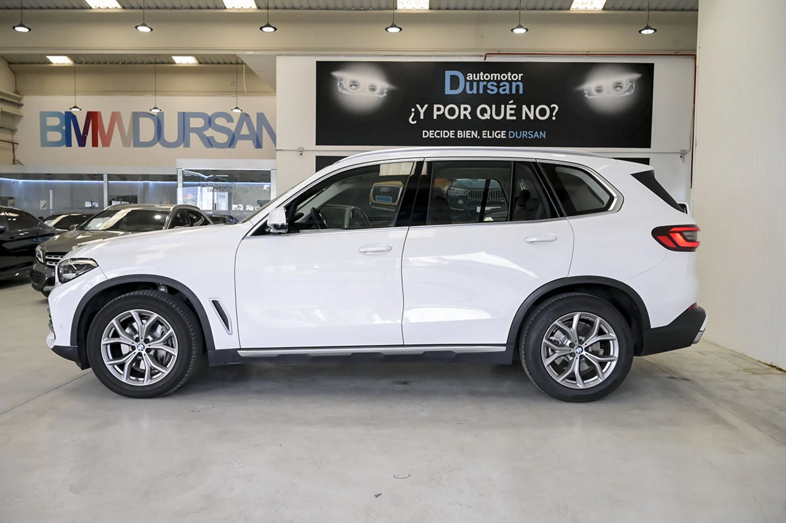 BMW X5 xDrive30d - Foto 41