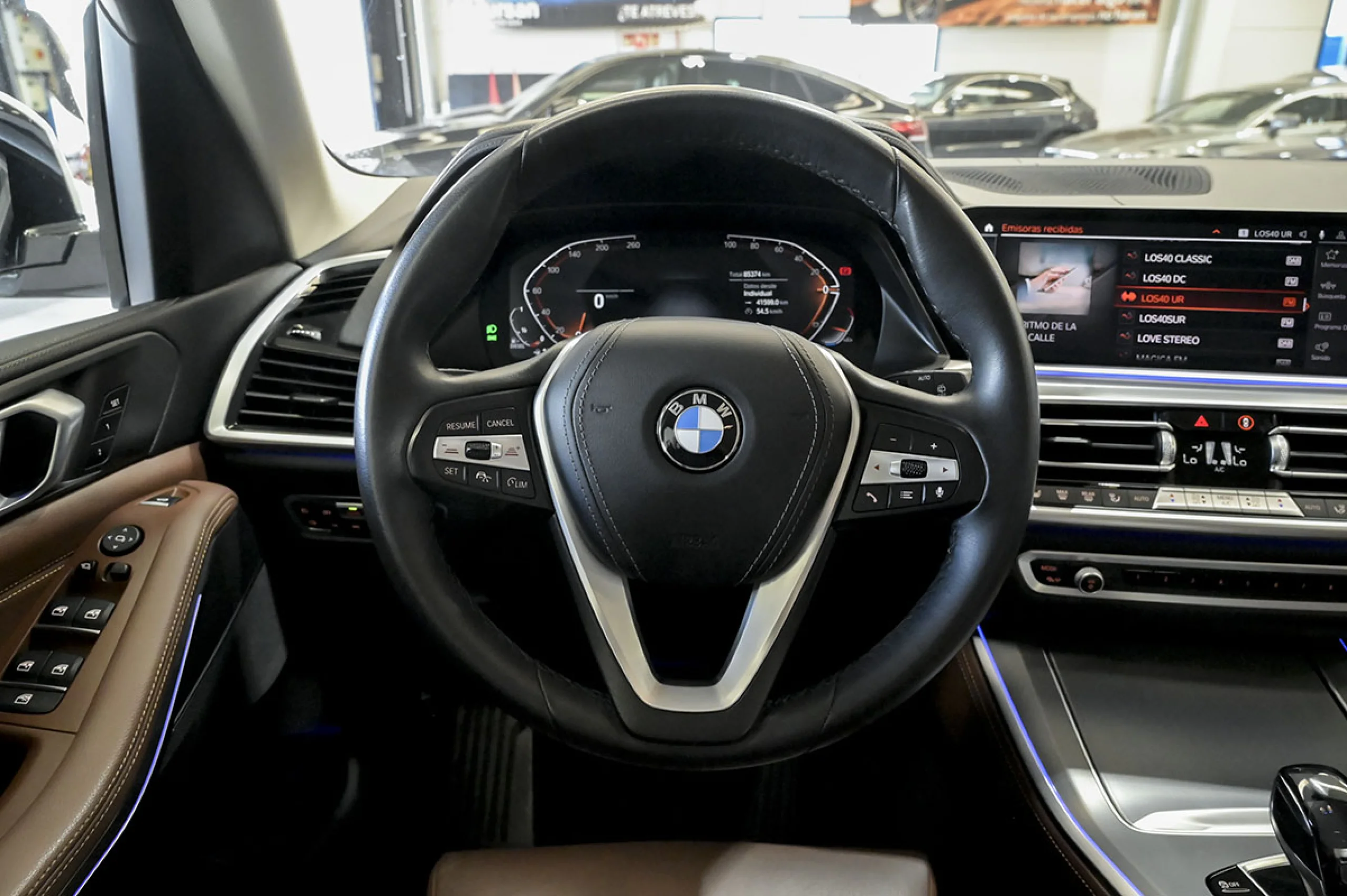 BMW X5 xDrive30d - Foto 50