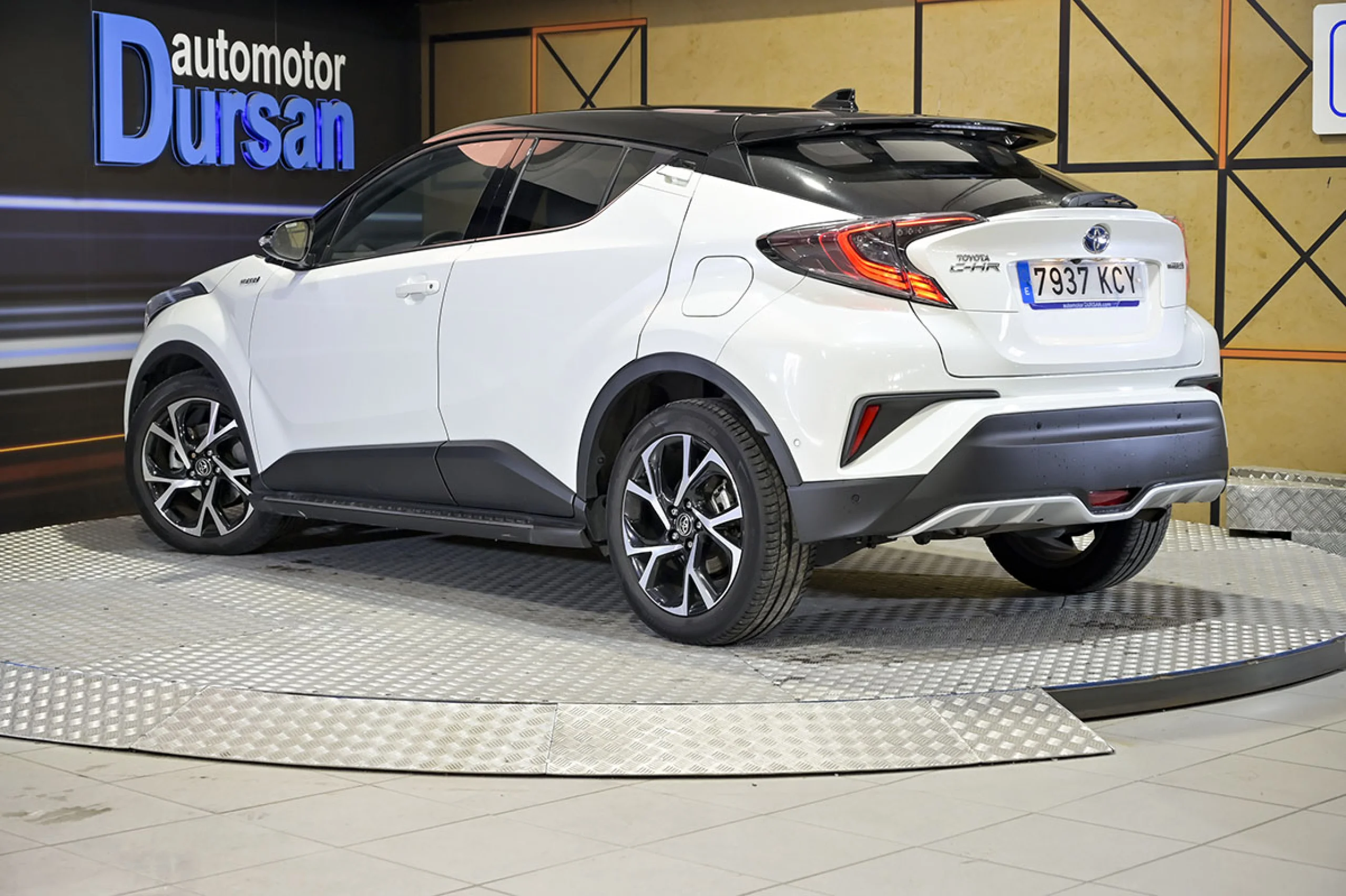 Toyota C-HR 1.8 125H Dynamic Plus - Foto 4