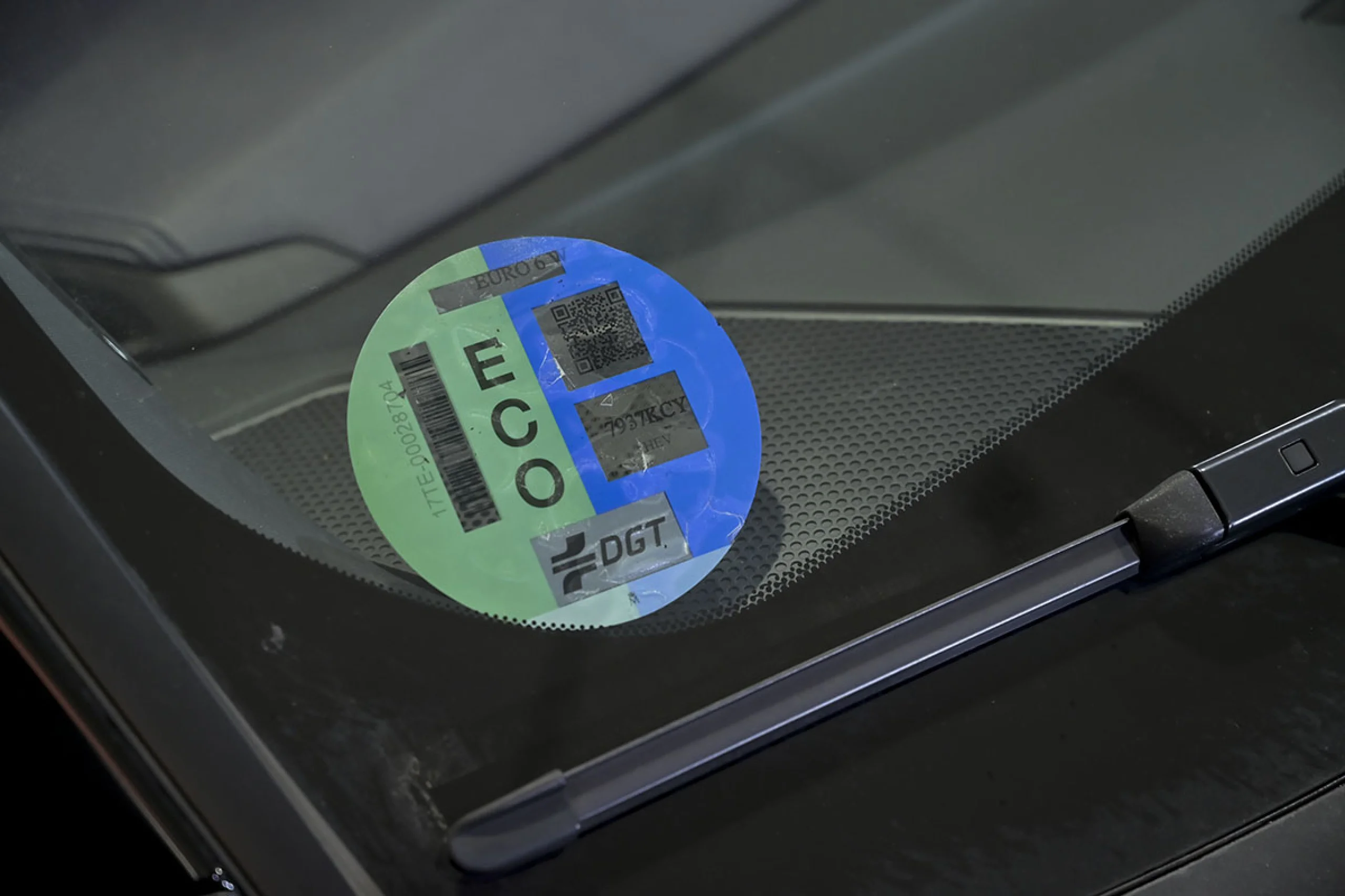 Toyota C-HR 1.8 125H Dynamic Plus - Foto 12