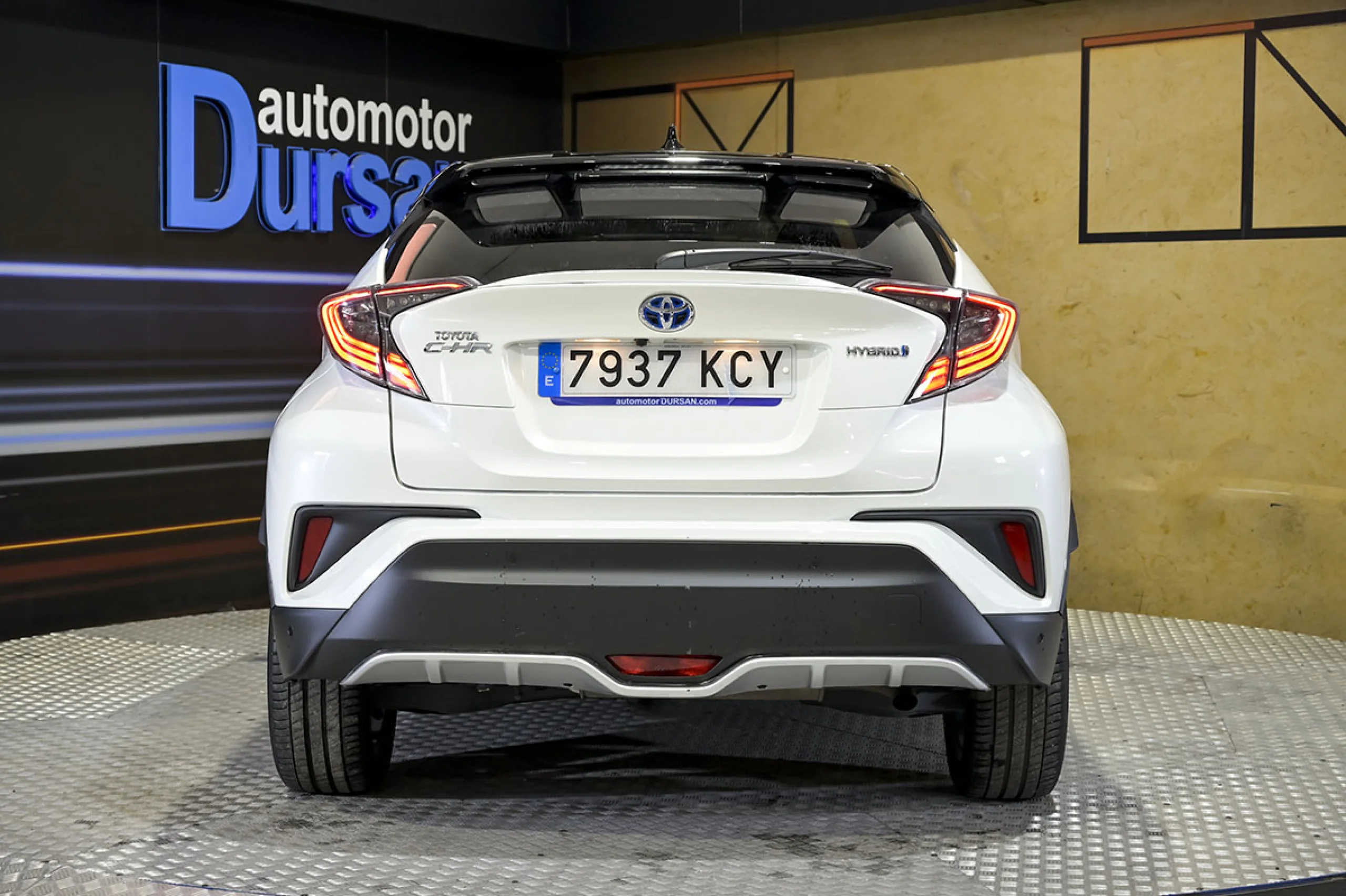 Toyota C-HR 1.8 125H Dynamic Plus - Foto 15