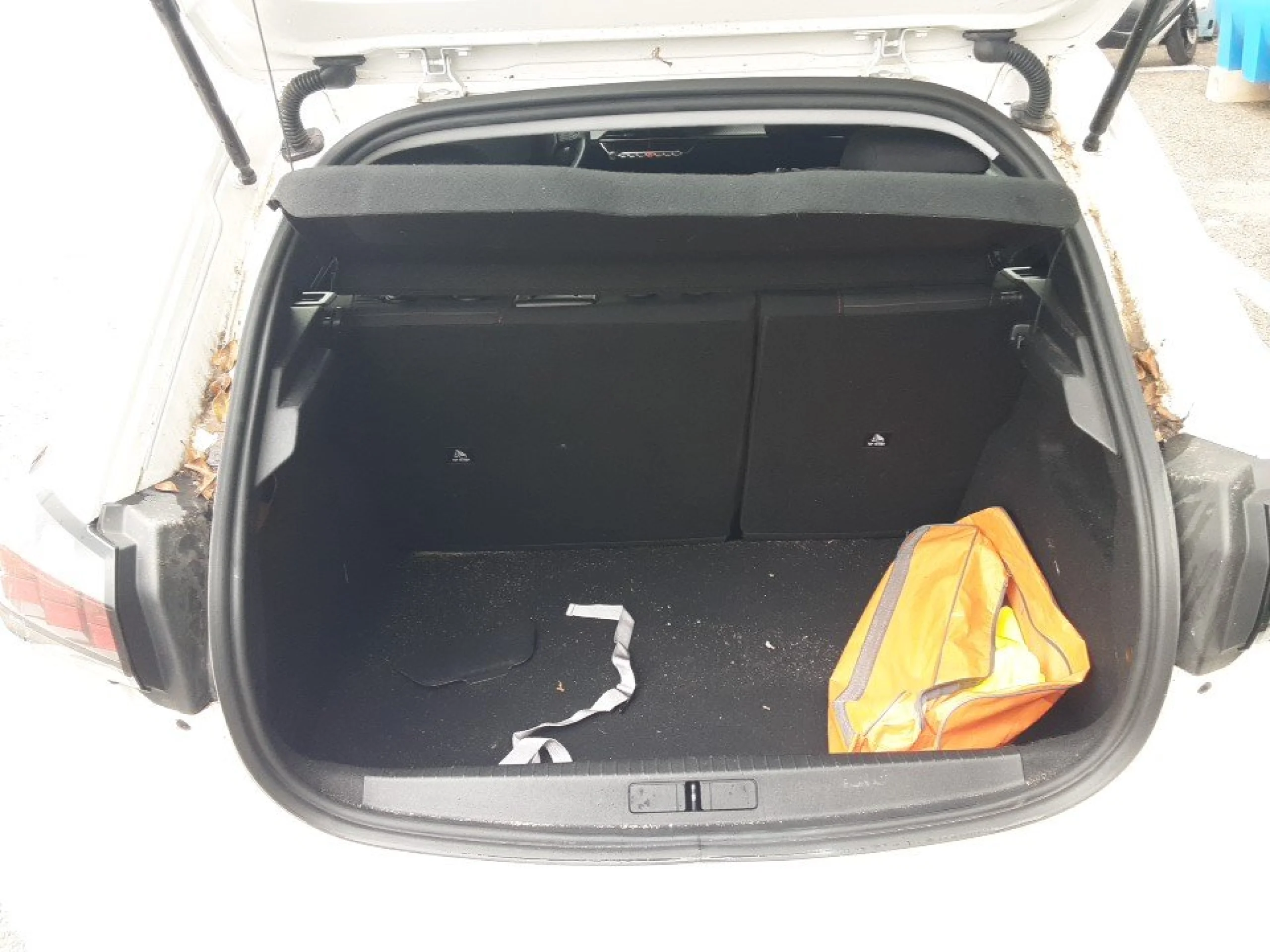 Peugeot 208 BlueHDi 73kW (100CV) Active - Foto 8