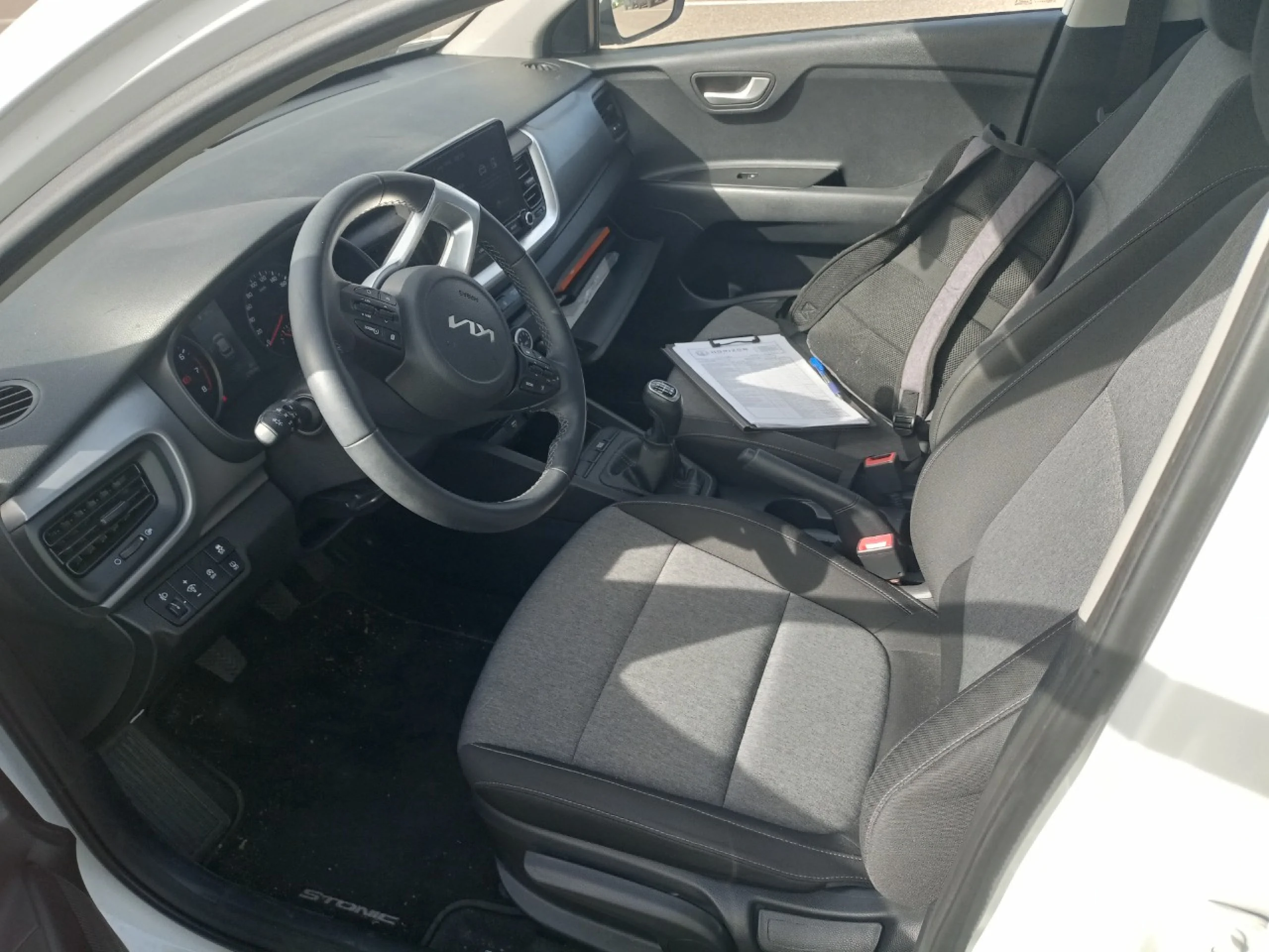 Kia Stonic 1.0 T-GDi 74kW (100CV) MHEV iMT Concept - Foto 7