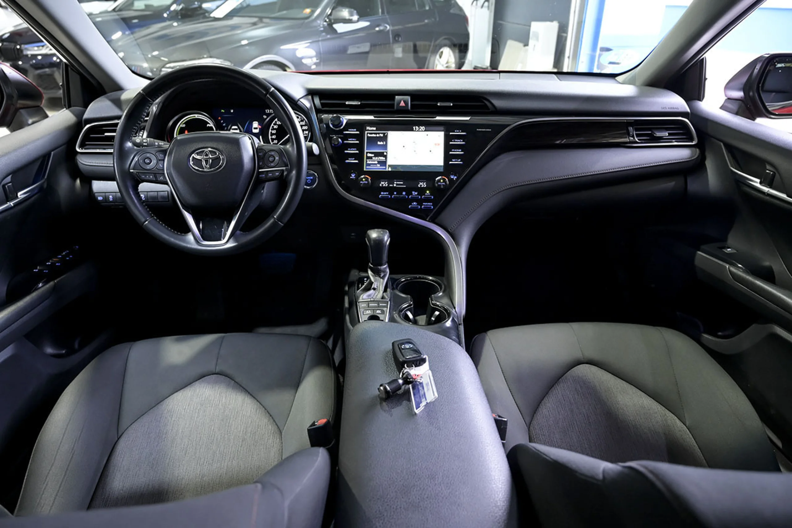 Toyota Camry 2.5 220H Advance - Foto 8