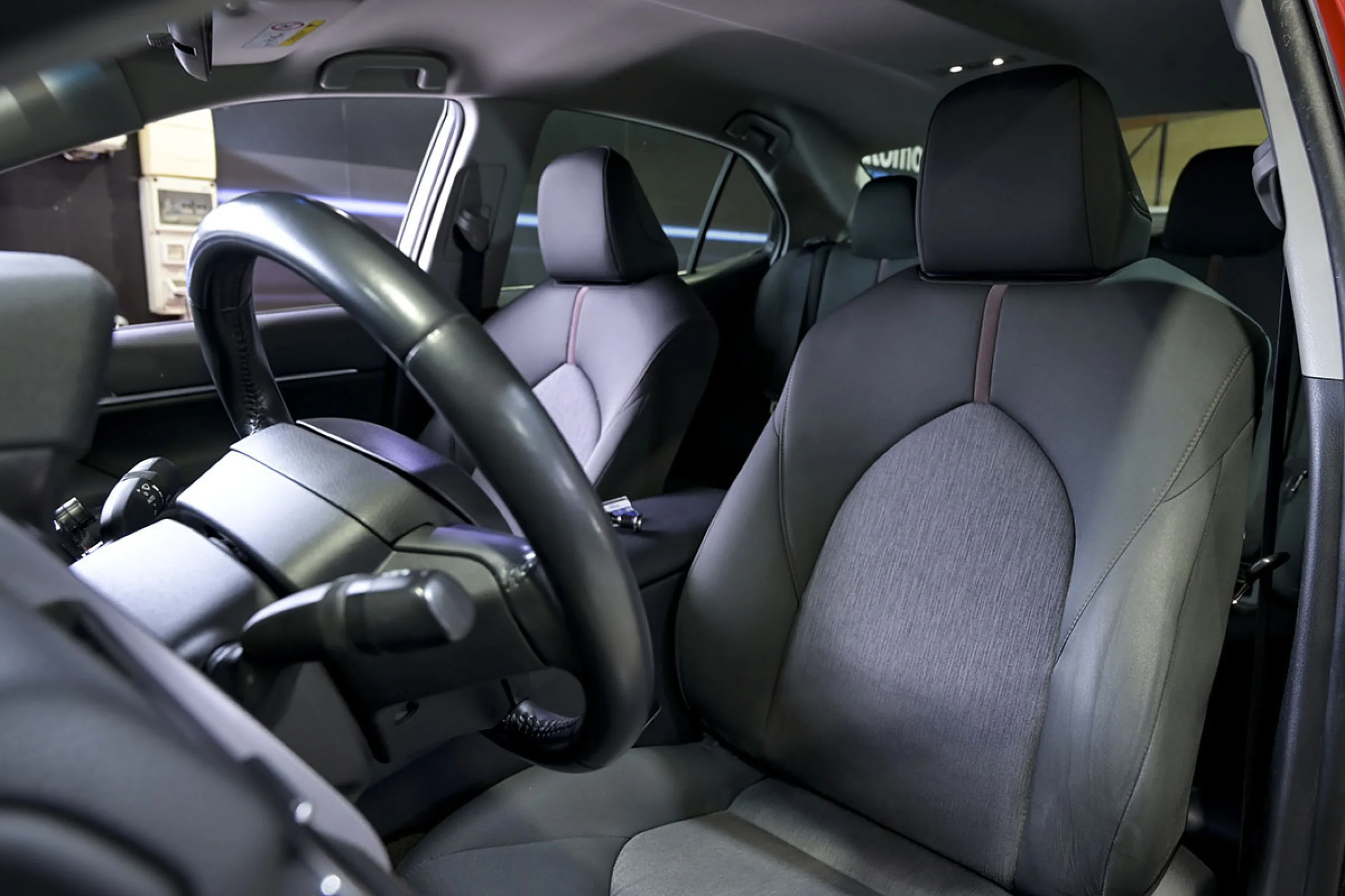 Toyota Camry 2.5 220H Advance - Foto 9