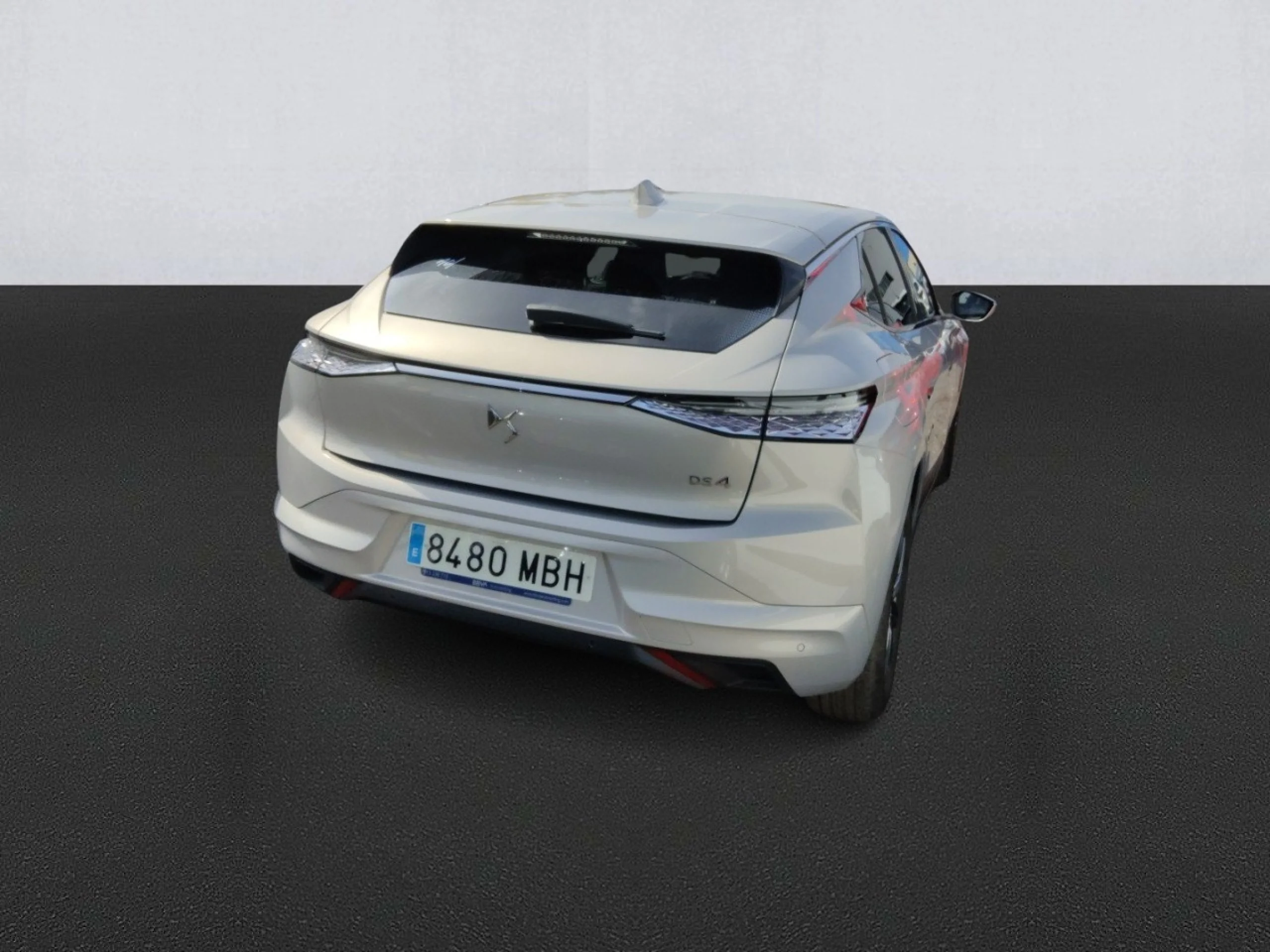 DS DS4 DS 4 BlueHDi 130 auto BASTILLE + - Foto 4