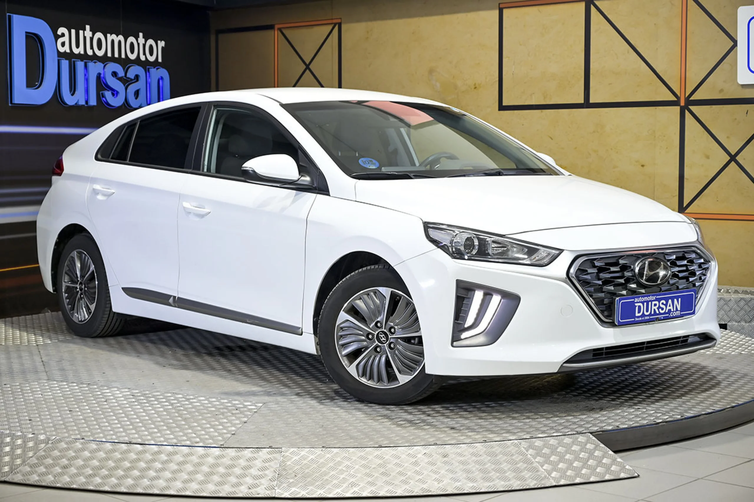 Hyundai Ioniq 1.6 GDI PHEV Klass DCT - Foto 3