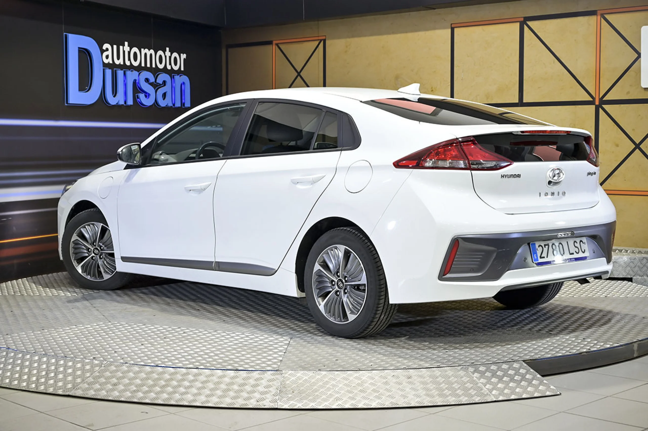 Hyundai Ioniq 1.6 GDI PHEV Klass DCT - Foto 4