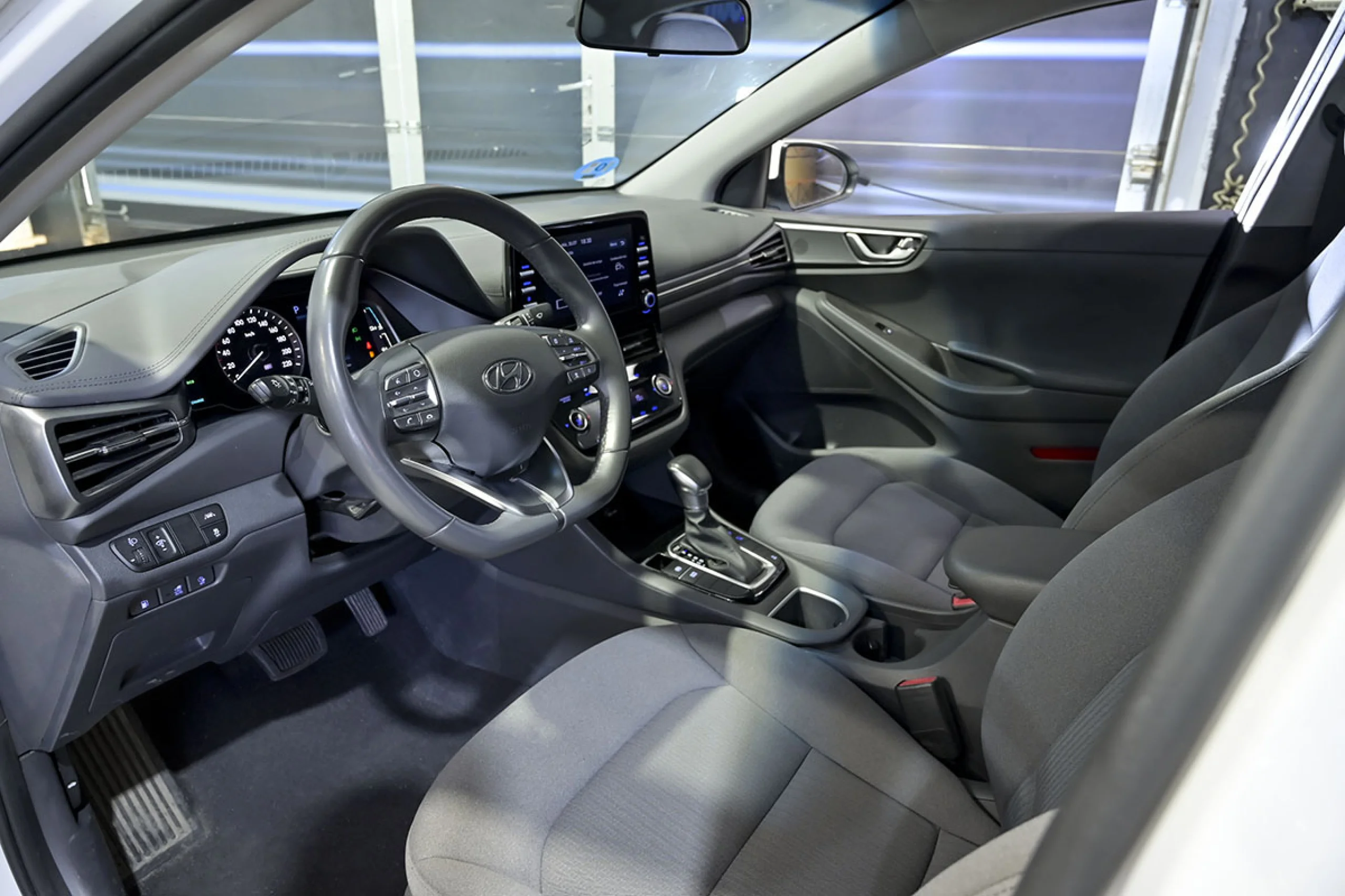 Hyundai Ioniq 1.6 GDI PHEV Klass DCT - Foto 6