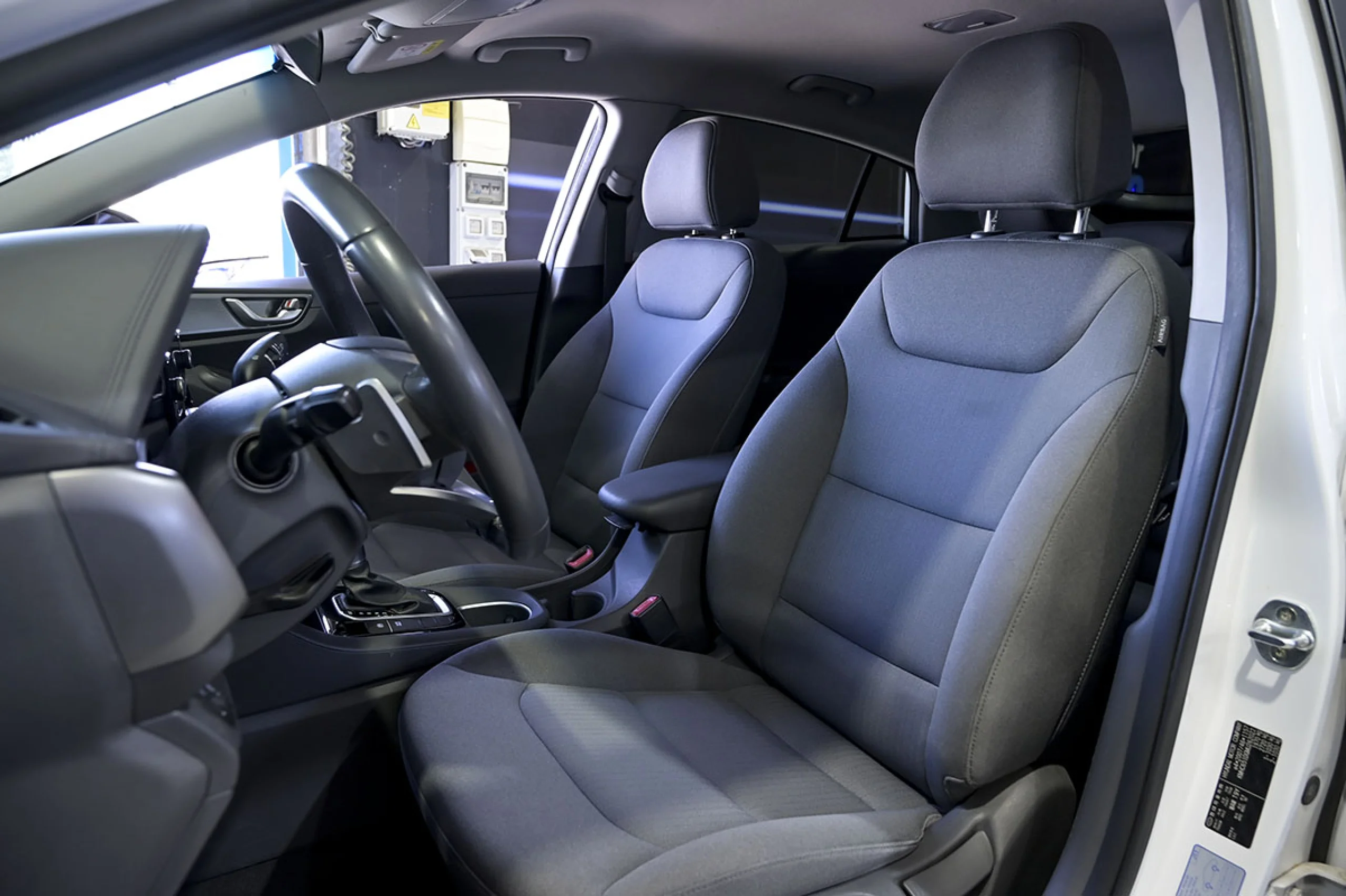 Hyundai Ioniq 1.6 GDI PHEV Klass DCT - Foto 9