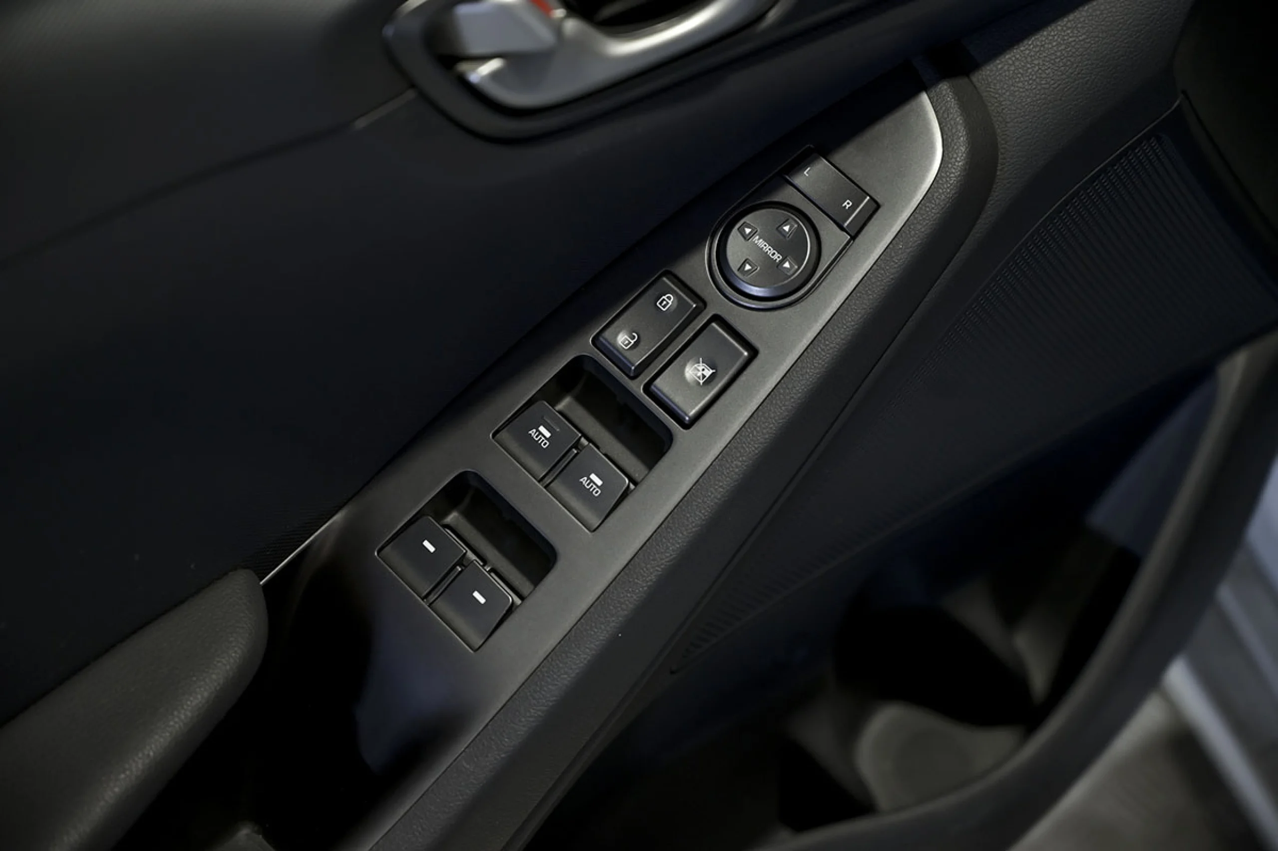 Hyundai Ioniq 1.6 GDI PHEV Klass DCT - Foto 23