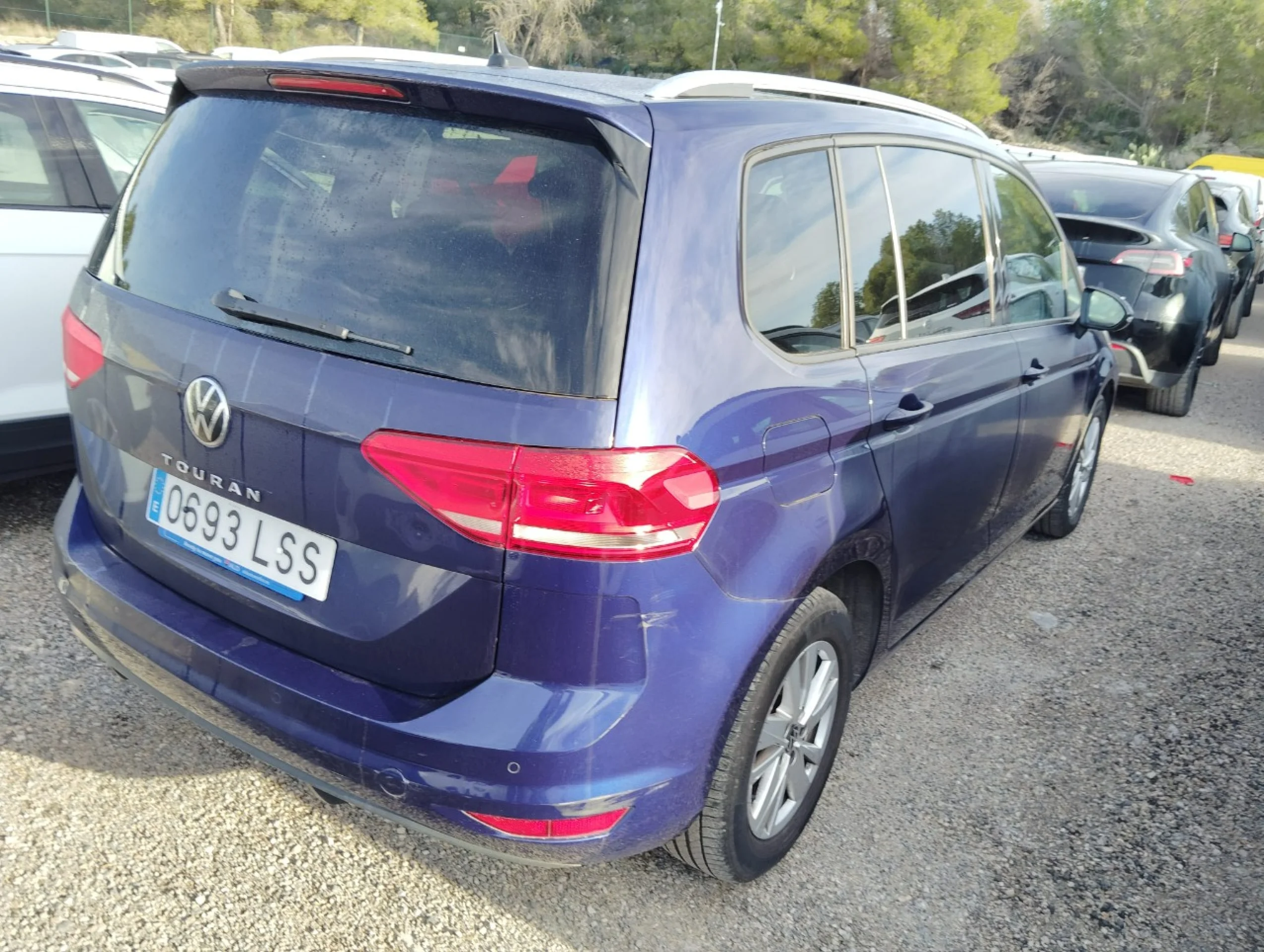 Volkswagen Touran Advance 2.0 TDI 90kW (122CV) - Foto 4
