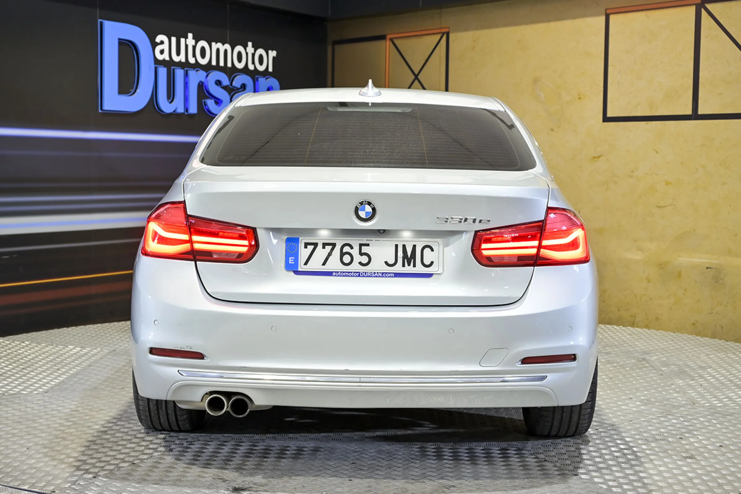 BMW 330 Serie 3 330e - Foto 11