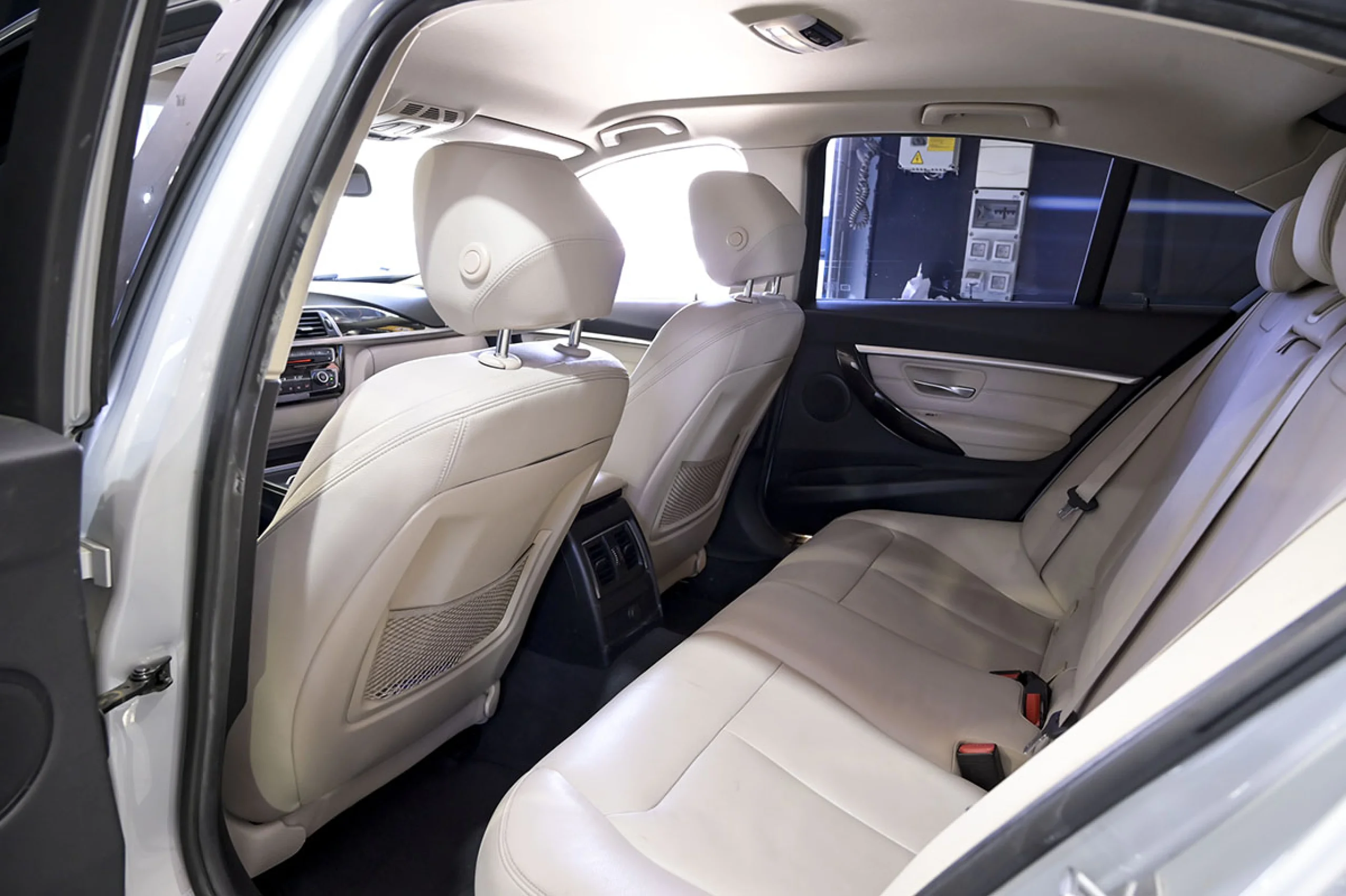 BMW 330 Serie 3 330e - Foto 15