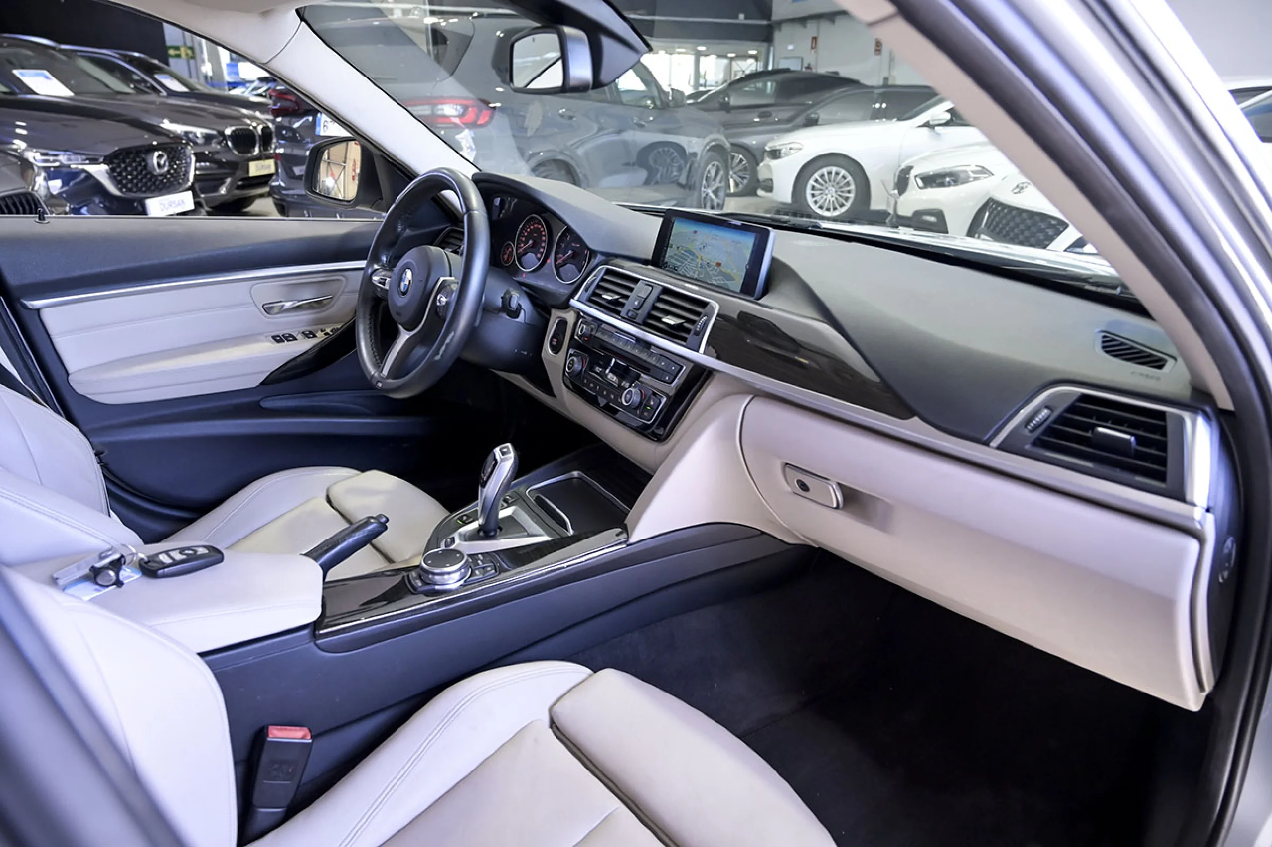 BMW 330 Serie 3 330e - Foto 39