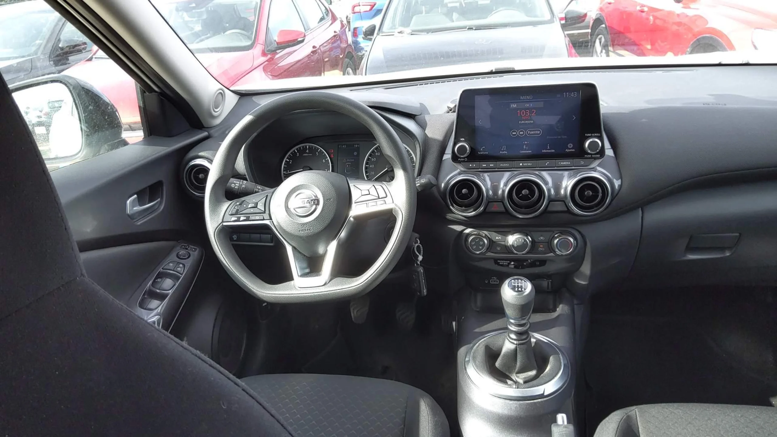 Nissan Juke DIG-T 84 kW (114 CV) 6M/T Acenta - Foto 8