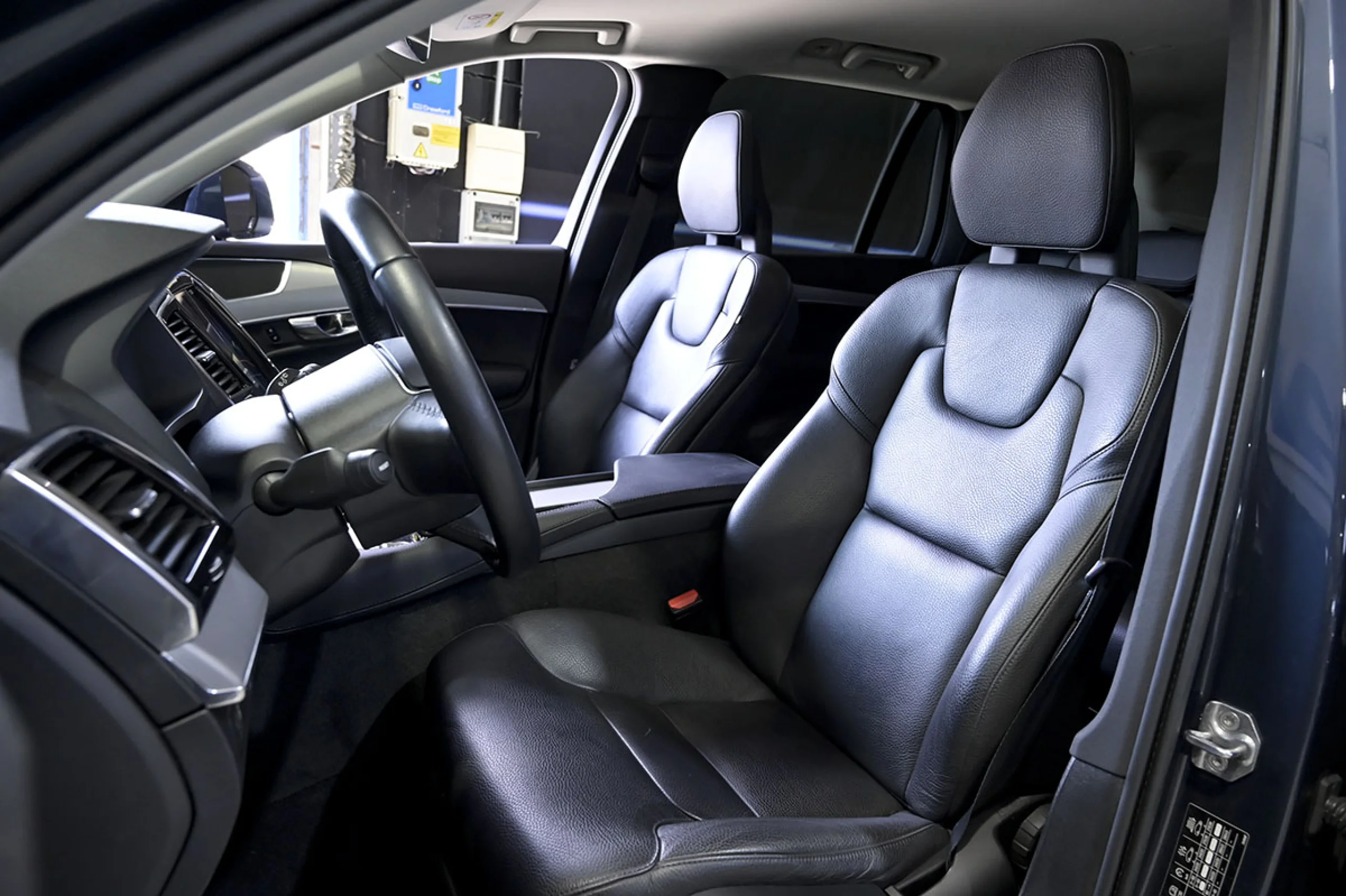 Volvo XC 90 XC90 2.0 B5 D AWD Momentum Pro Auto - Foto 27