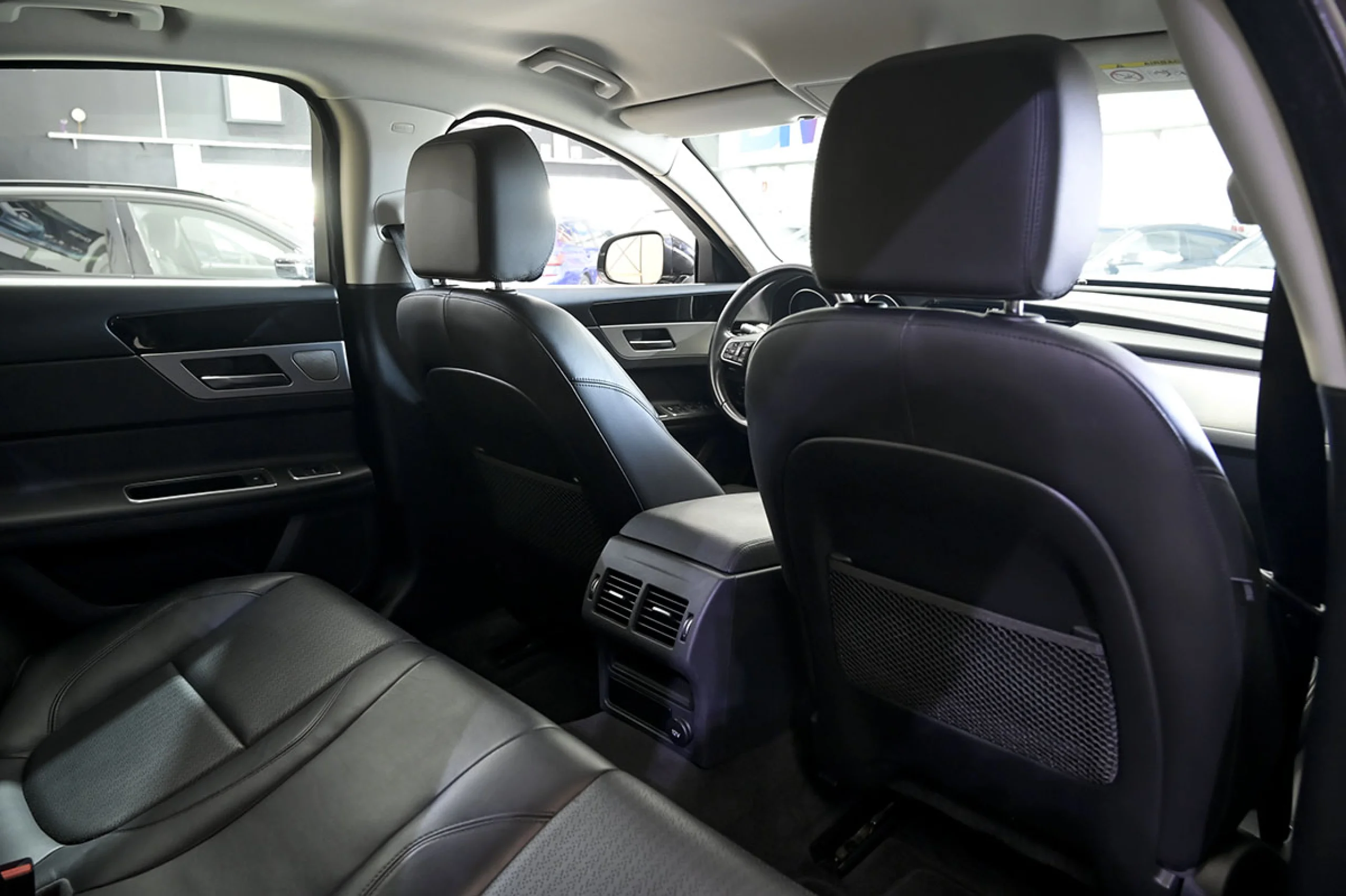 Jaguar XF 2.0D 132kW 180CV Portfolio Auto - Foto 15