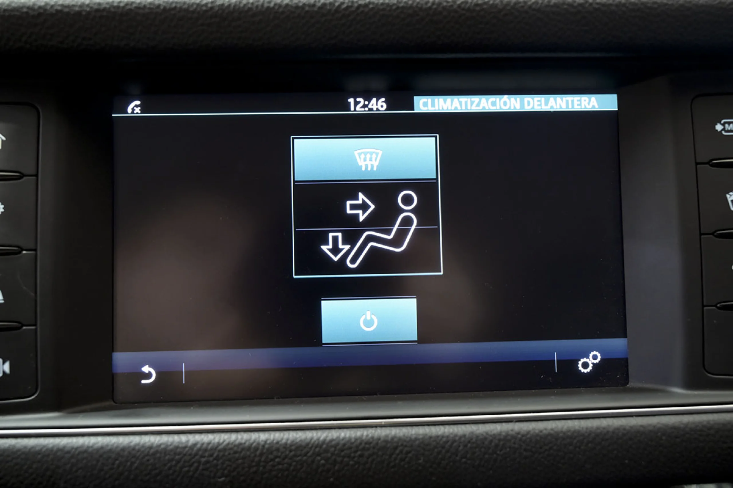 Jaguar XF 2.0D 132kW 180CV Portfolio Auto - Foto 33