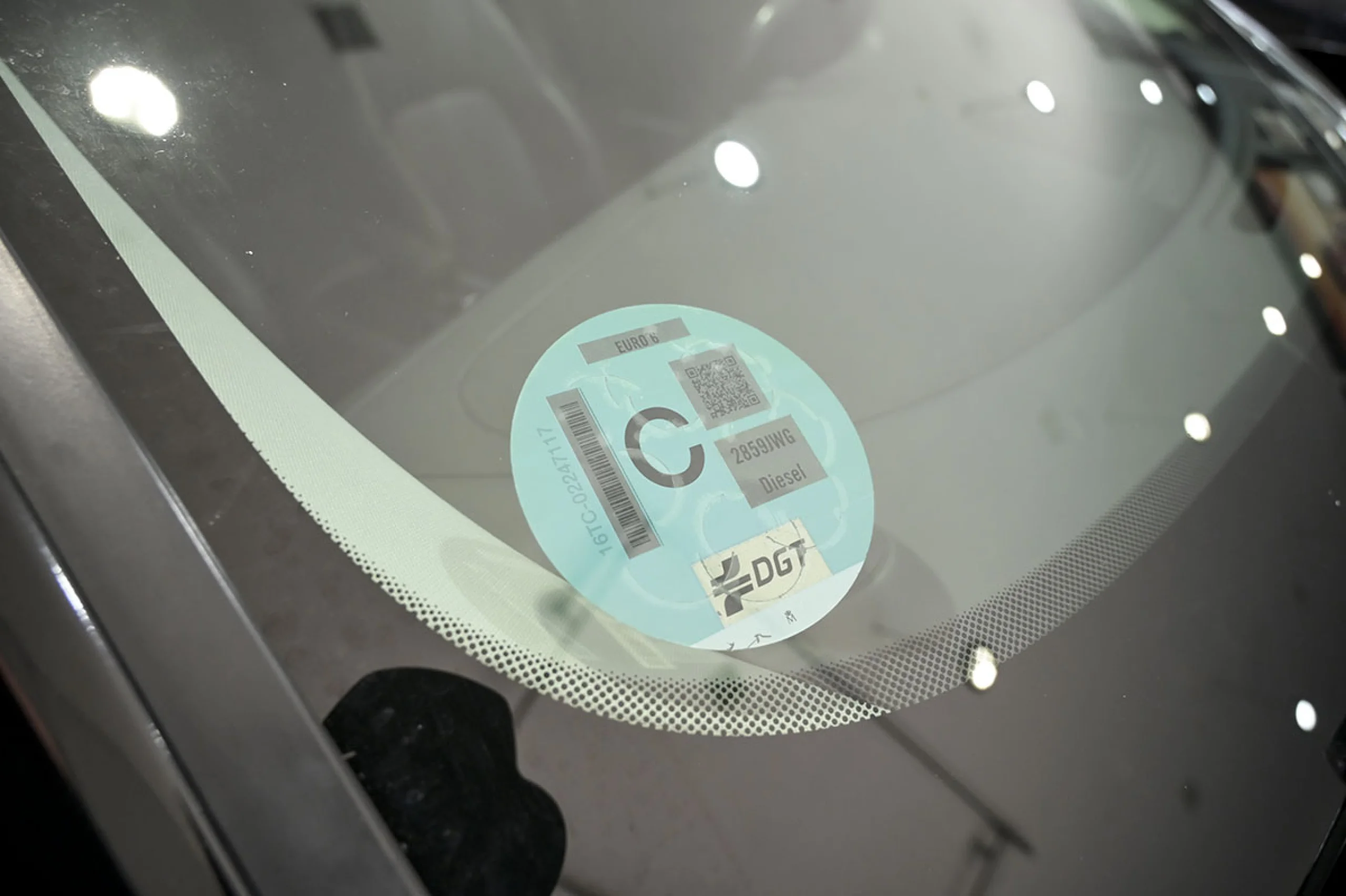 Jaguar XF 2.0D 132kW 180CV Portfolio Auto - Foto 44