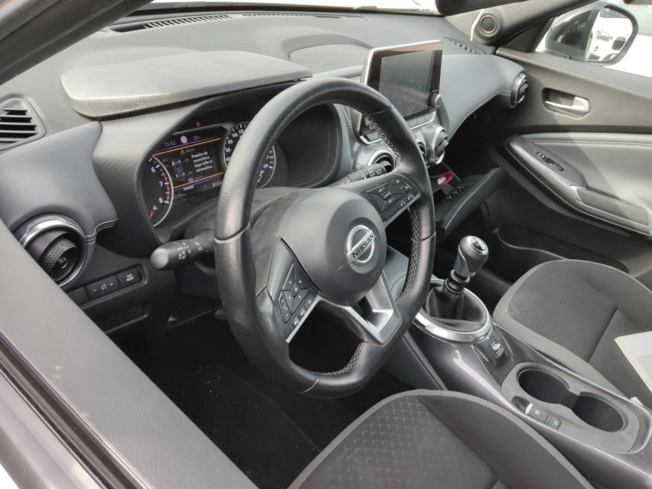 Nissan Juke DIG-T 84 kW (114 CV) 6M/T N-Connecta - Foto 7